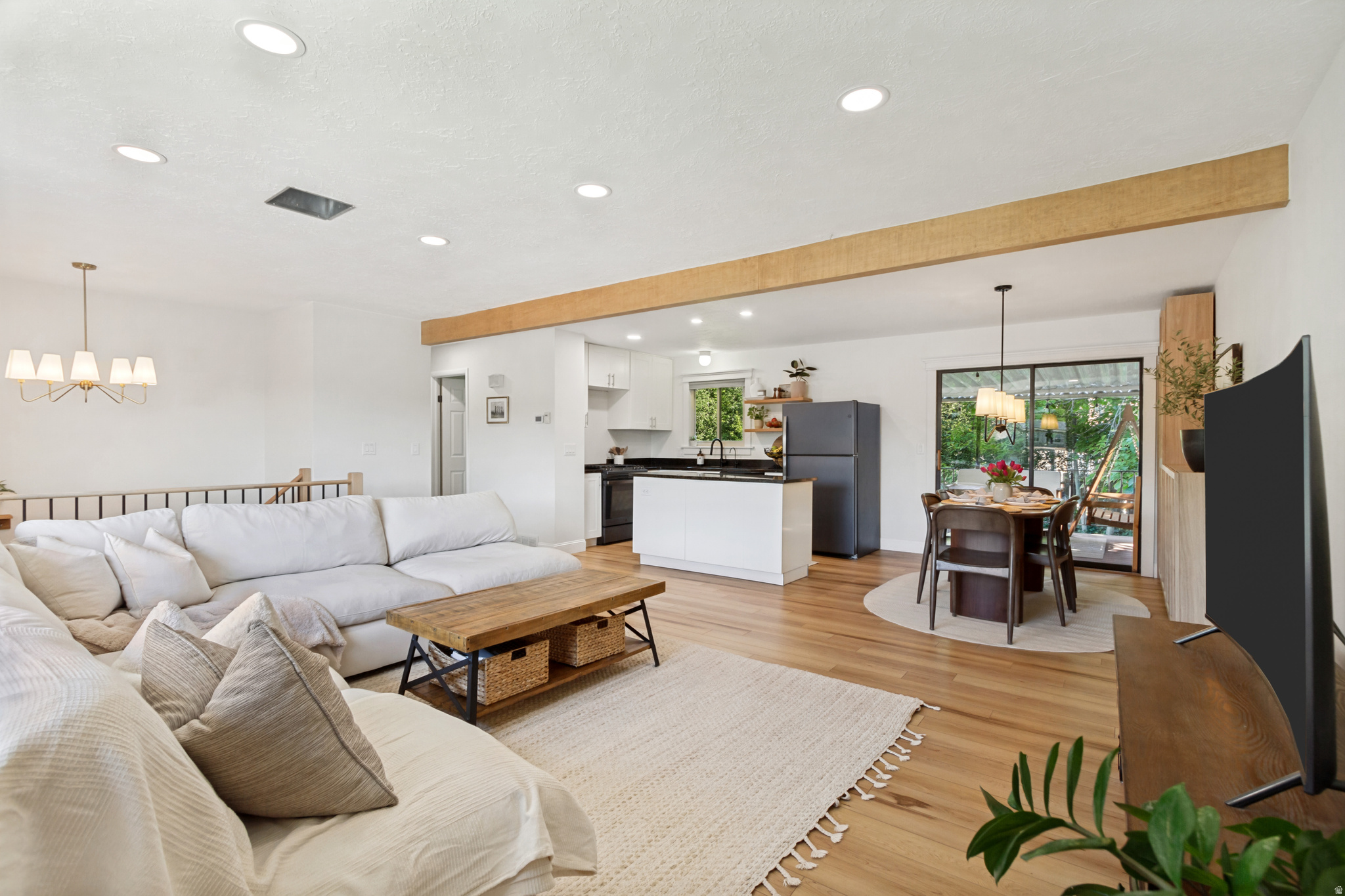 GREEN ACRES ESTATES - Residential