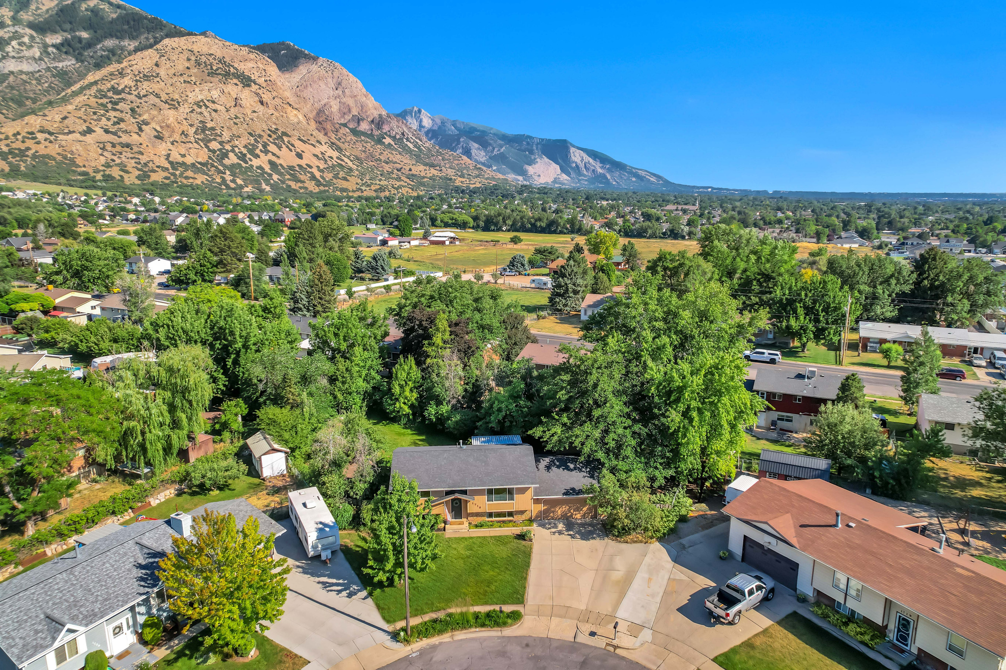 GREEN ACRES ESTATES - Residential