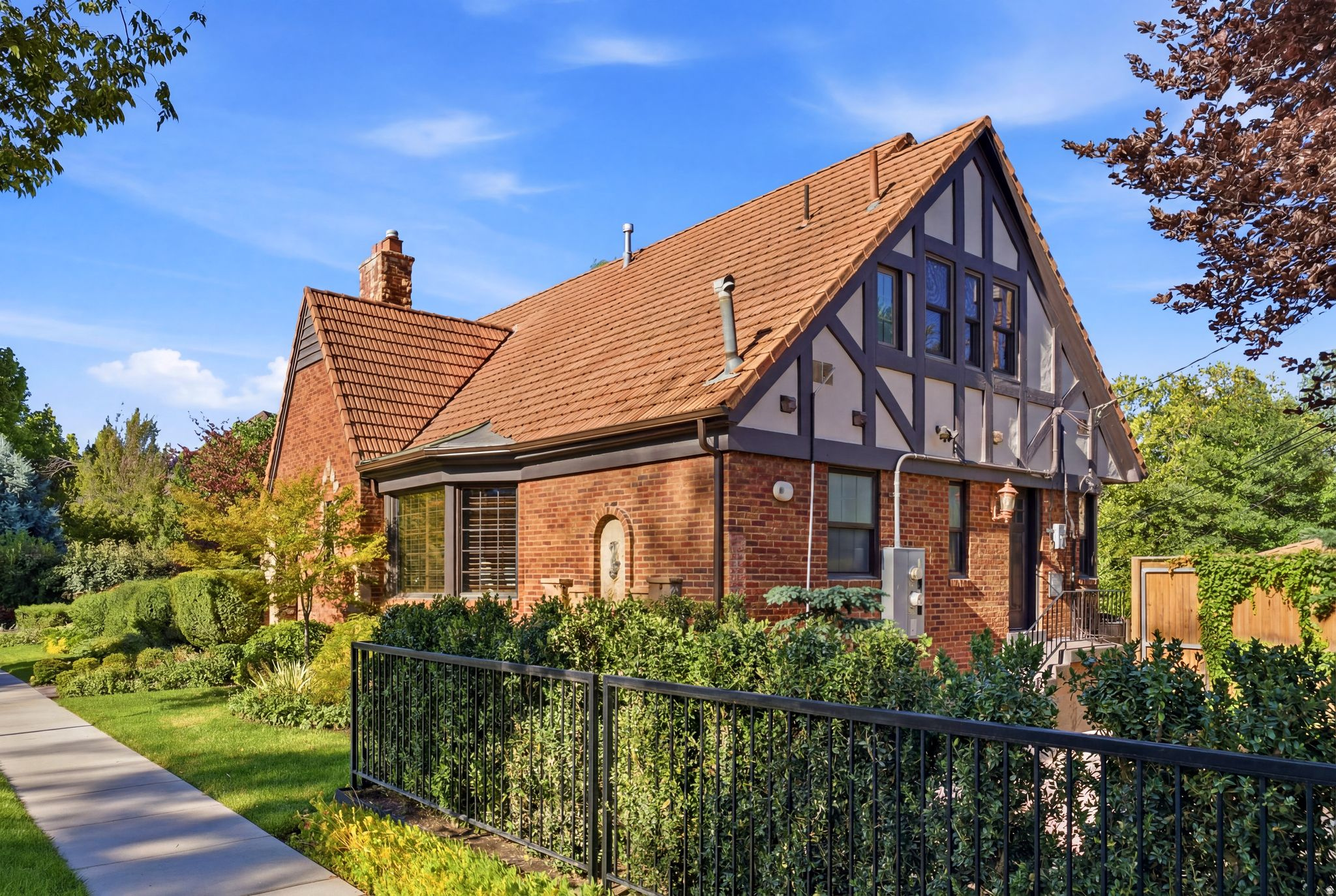 FEDERAL HEIGHTS - Residential