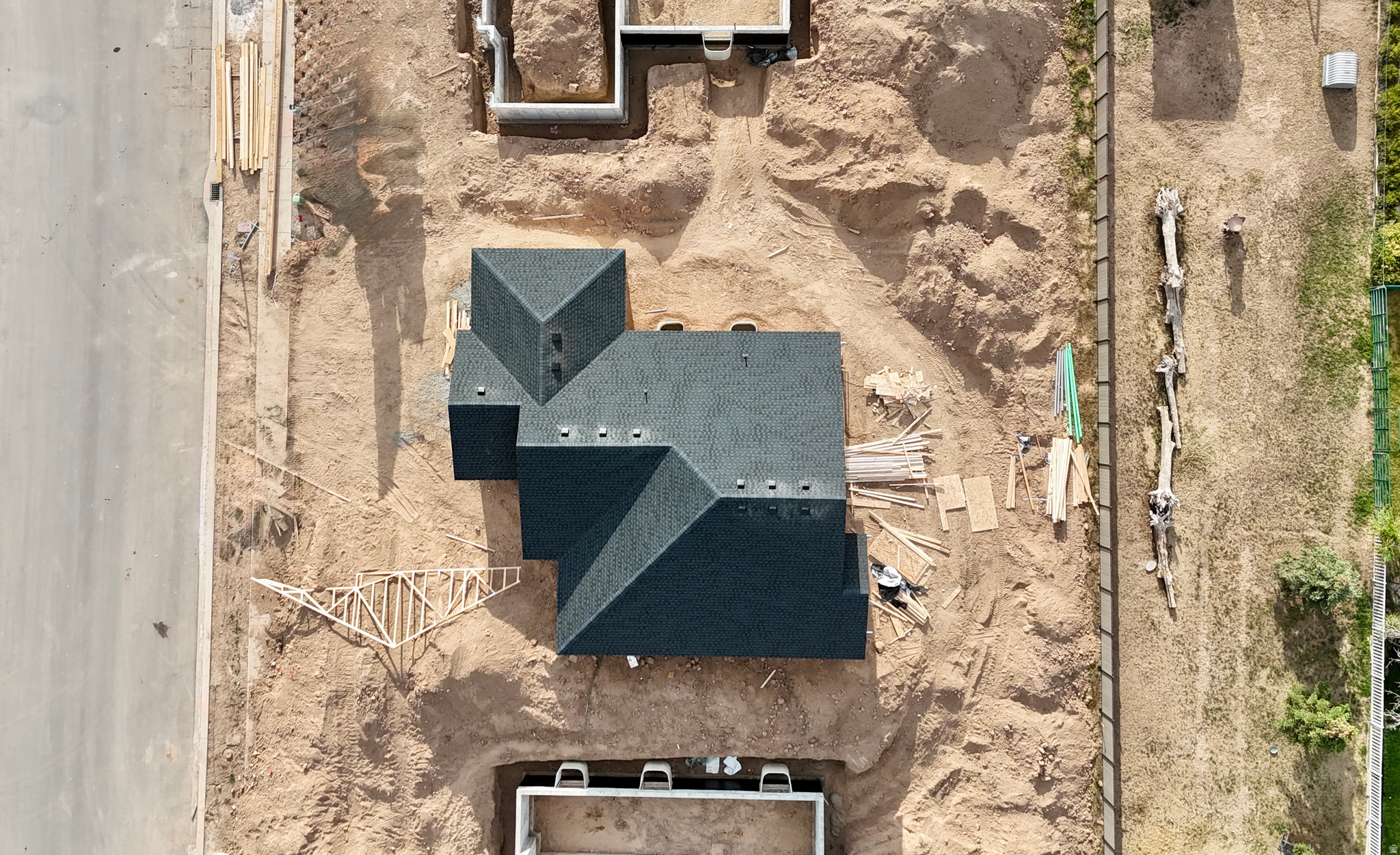STRATTON MEADOW - Residential