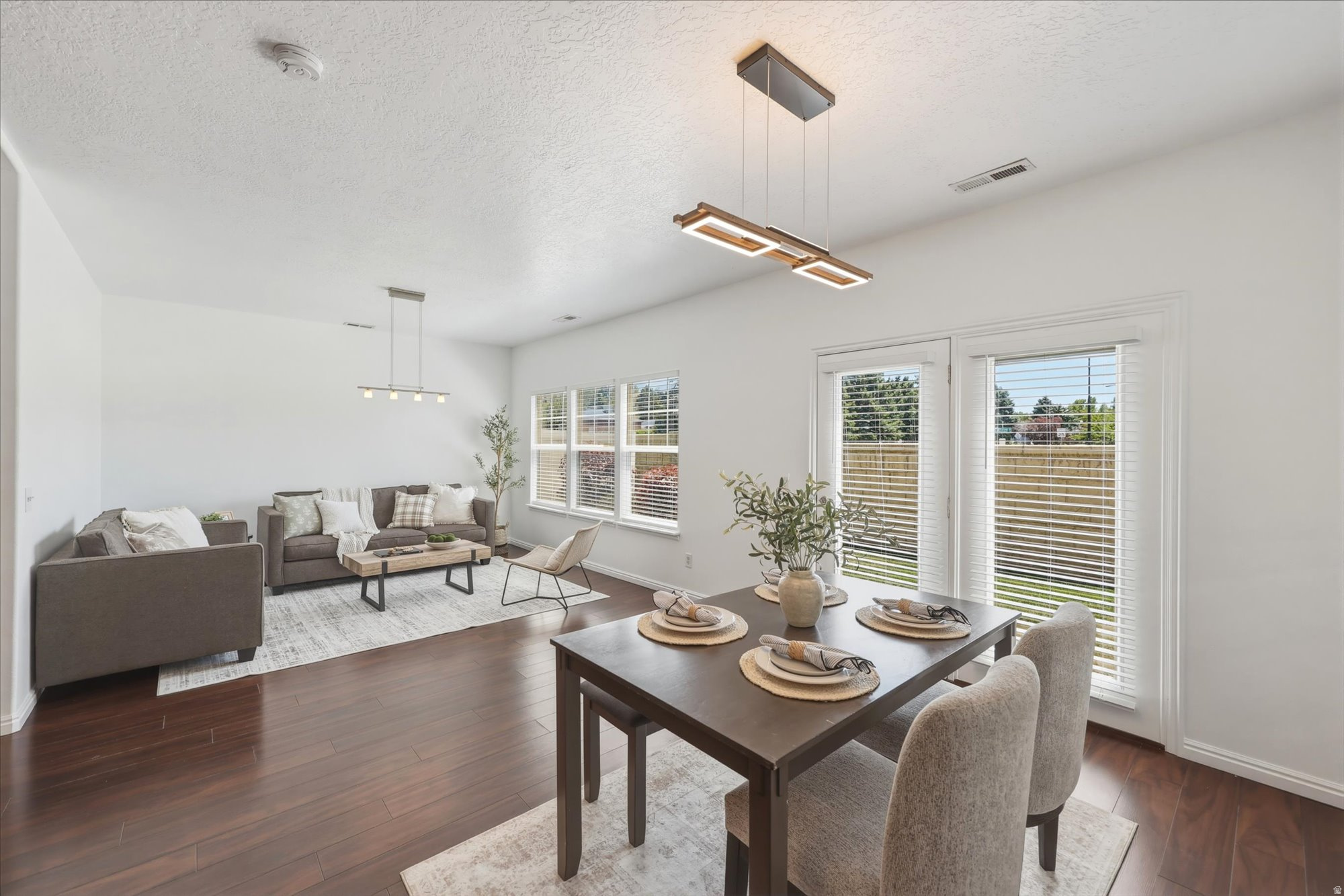 GABLES & VILLAS AT RIVER OAKS - Residential
