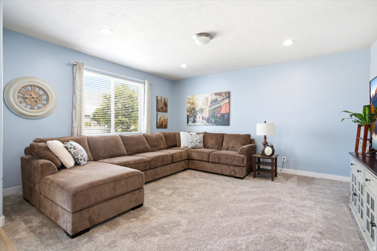 SUNSET HILLS - Residential