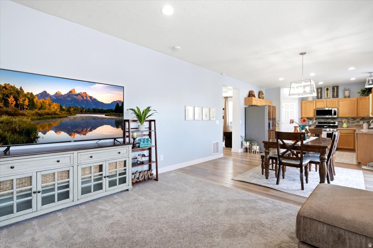 SUNSET HILLS - Residential