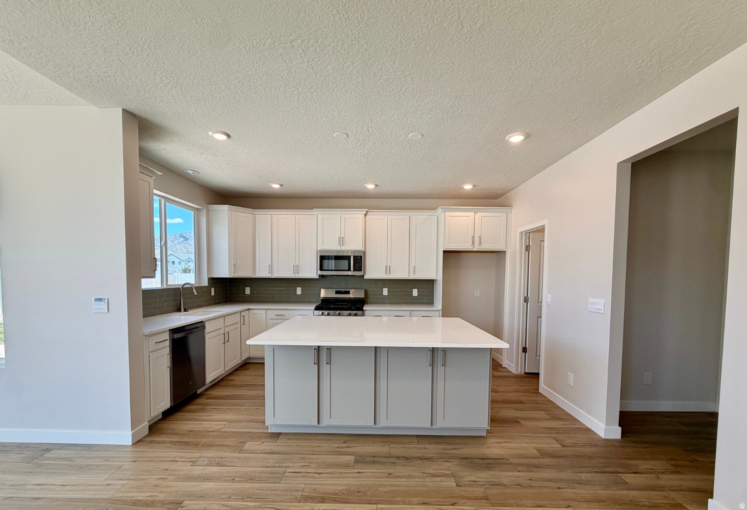 FIREFLY - Residential