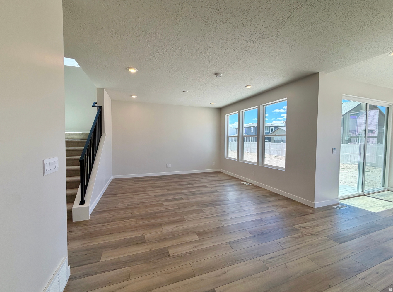 FIREFLY - Residential