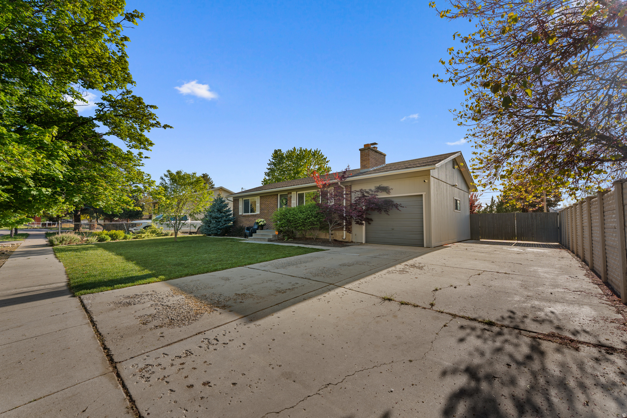 PONDEROSA - Residential