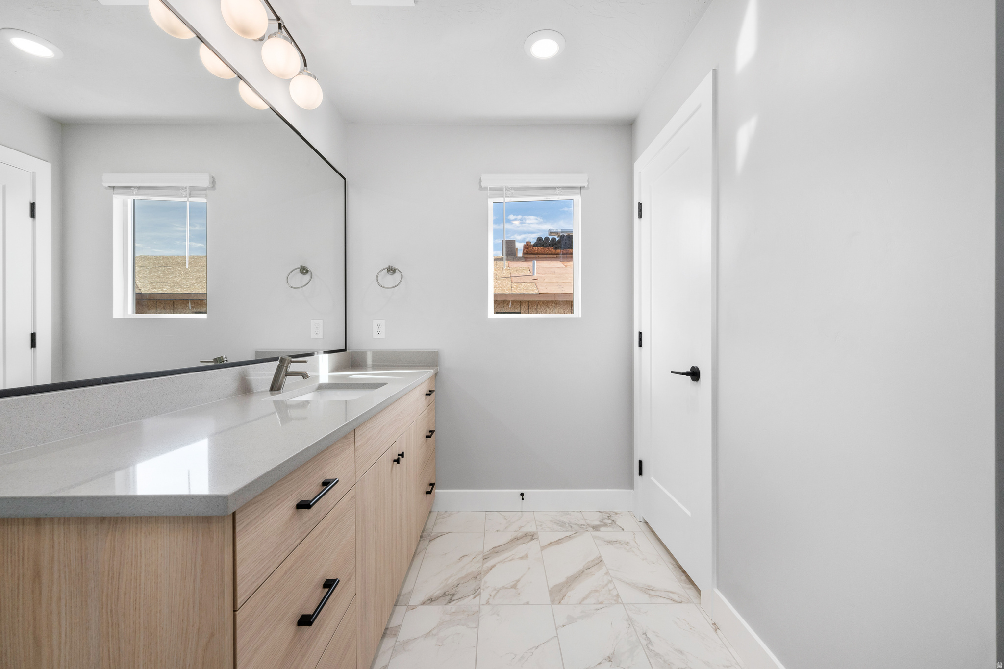 RISE AT CORAL CANYON - Residential