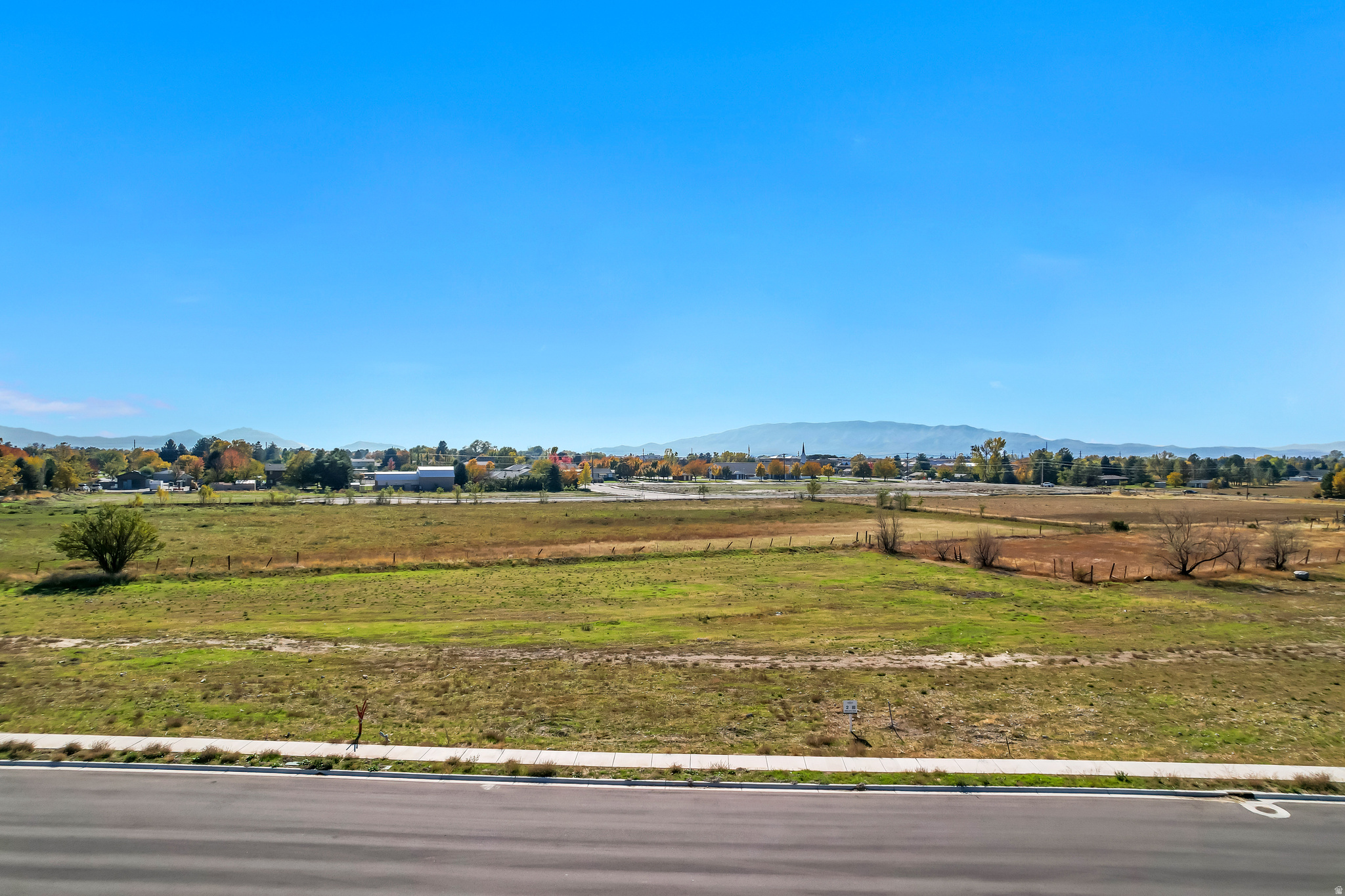 Welcome to Lot #2 in the coveted Aberlour Estates community in Highland UT. This .92 -acre with stunning views, and the freedom to bring your own builder. Enjoy a fantastic neighborhood location just steps from Rachel McTeer Park, ideal for walking, picnics, and outdoor fun, while still being close to Silicon Slopes for work and American Fork Canyon for entertainment. Alpine Country Club is only 4 minutes away. Top-rated schools. No HOA. Come build your dream home! Buyer/Buyer's Agent to verify all information.