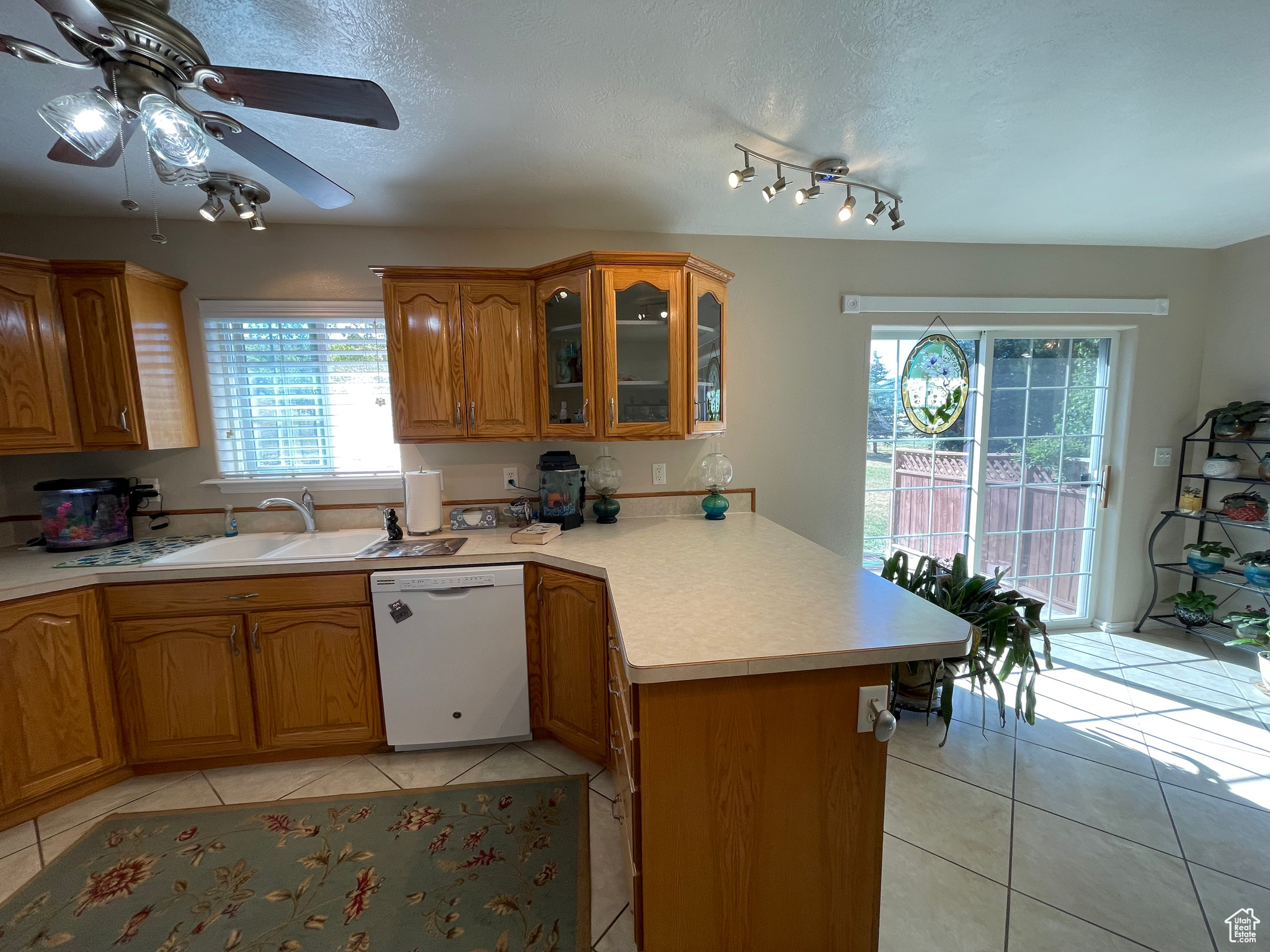 THUNDER CANYON ESTATES - Residential