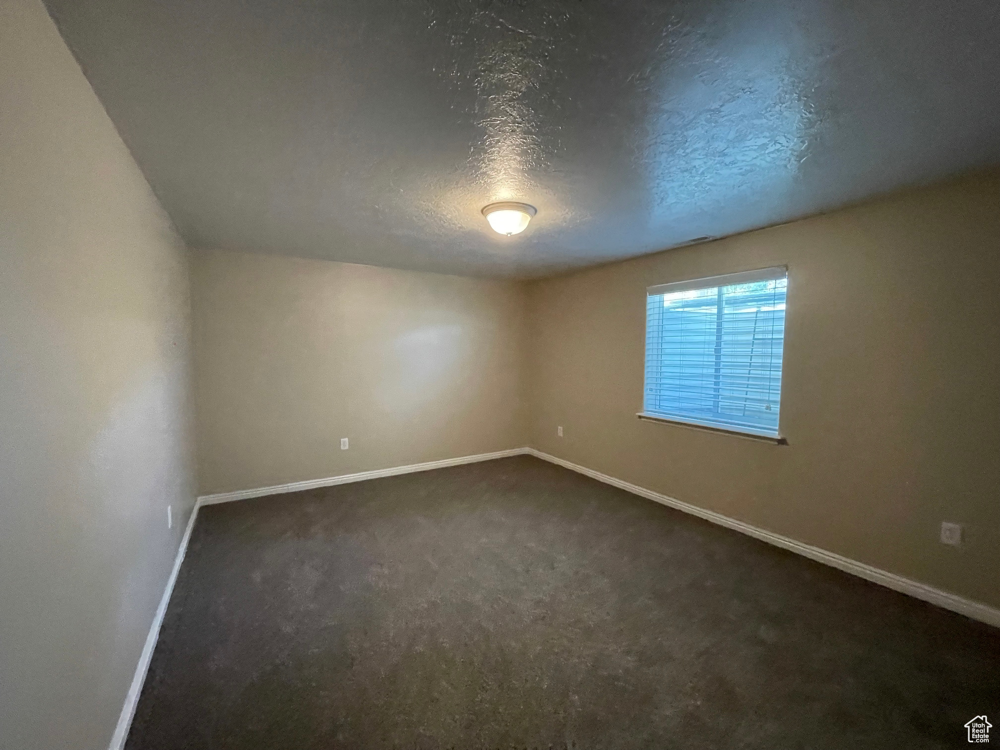 THUNDER CANYON ESTATES - Residential