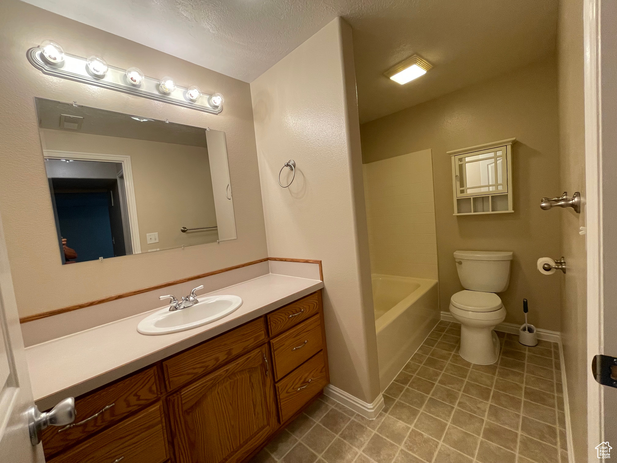 THUNDER CANYON ESTATES - Residential