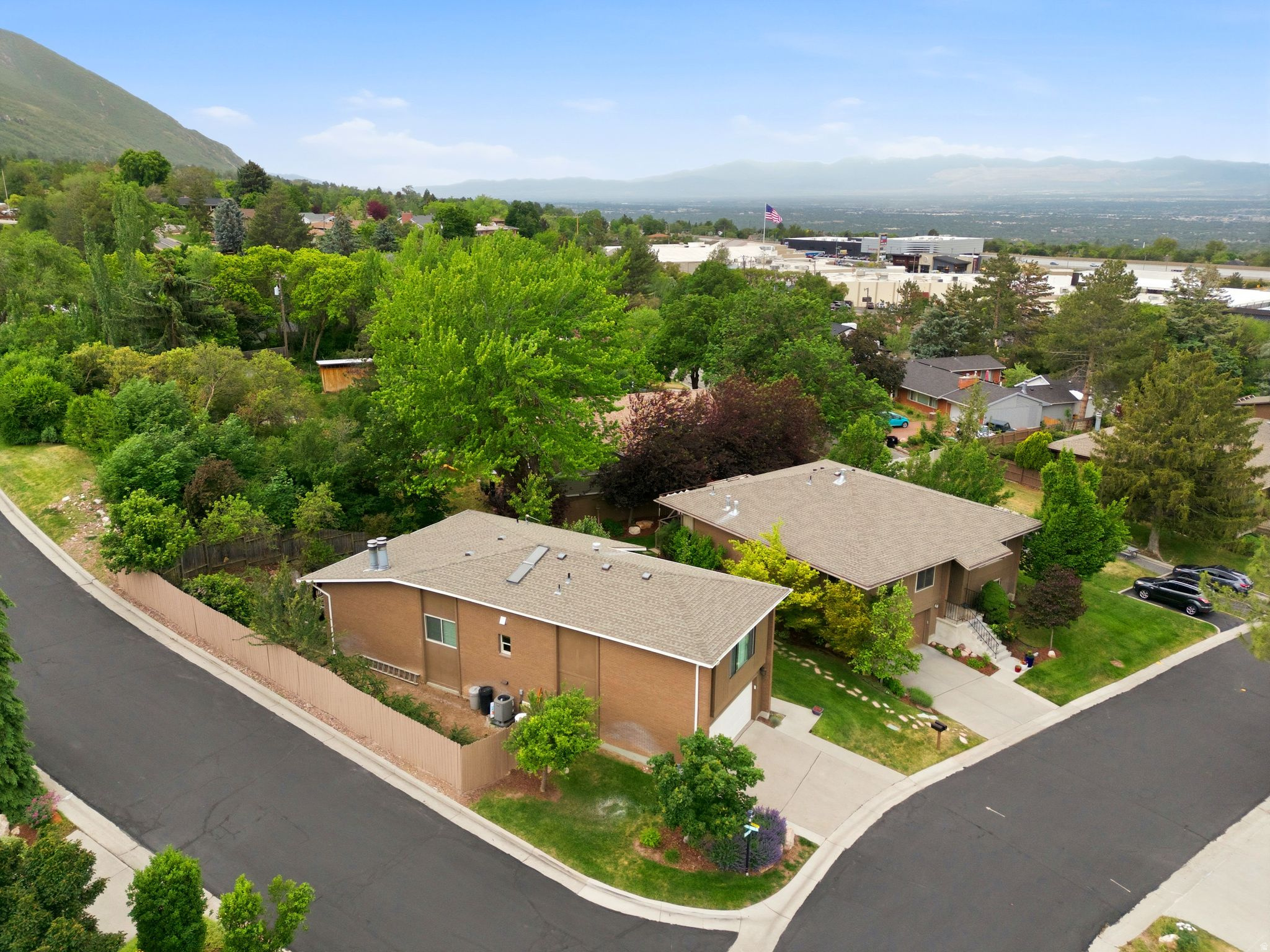 COVE POINT - Residential