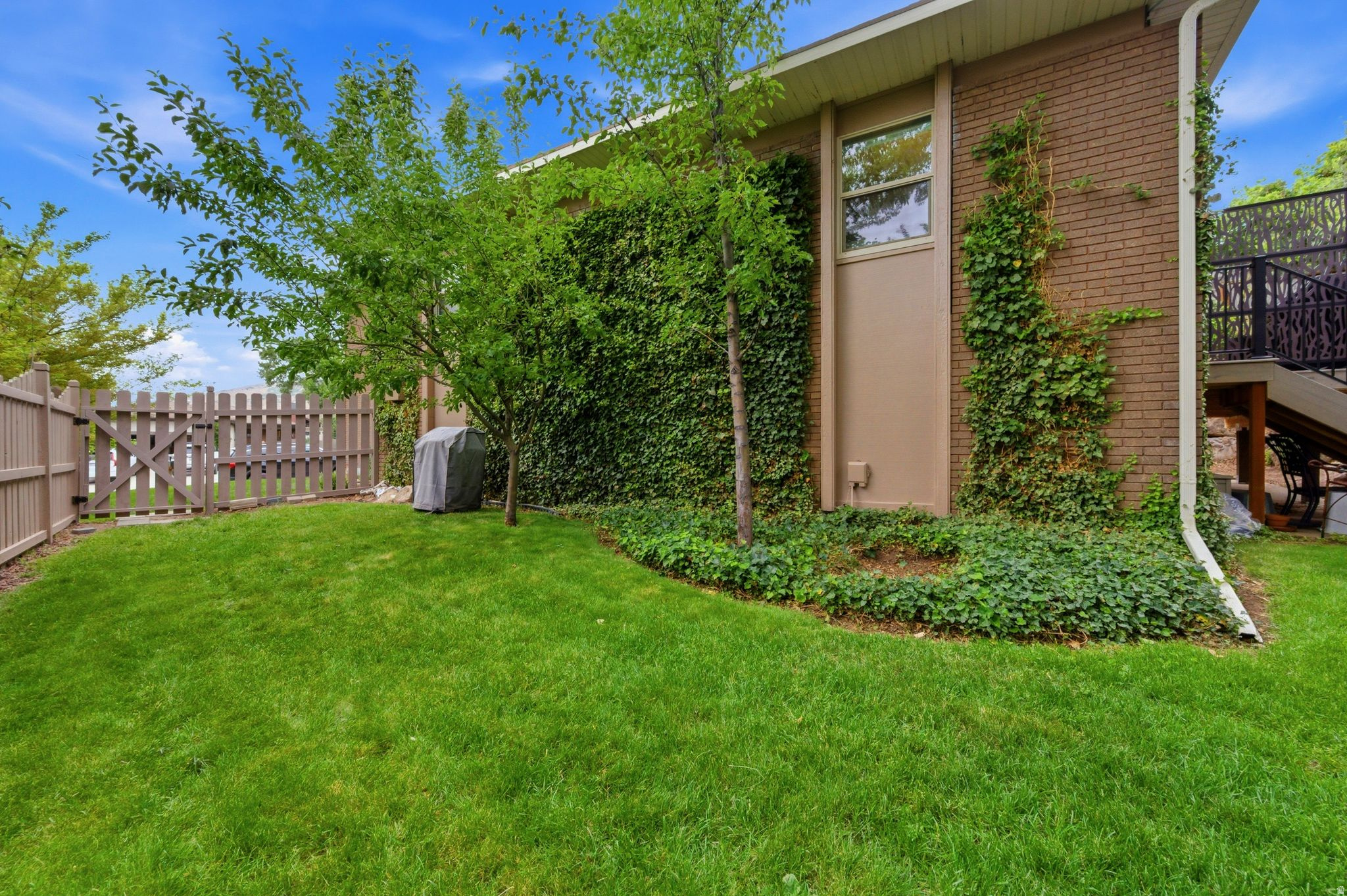 COVE POINT - Residential