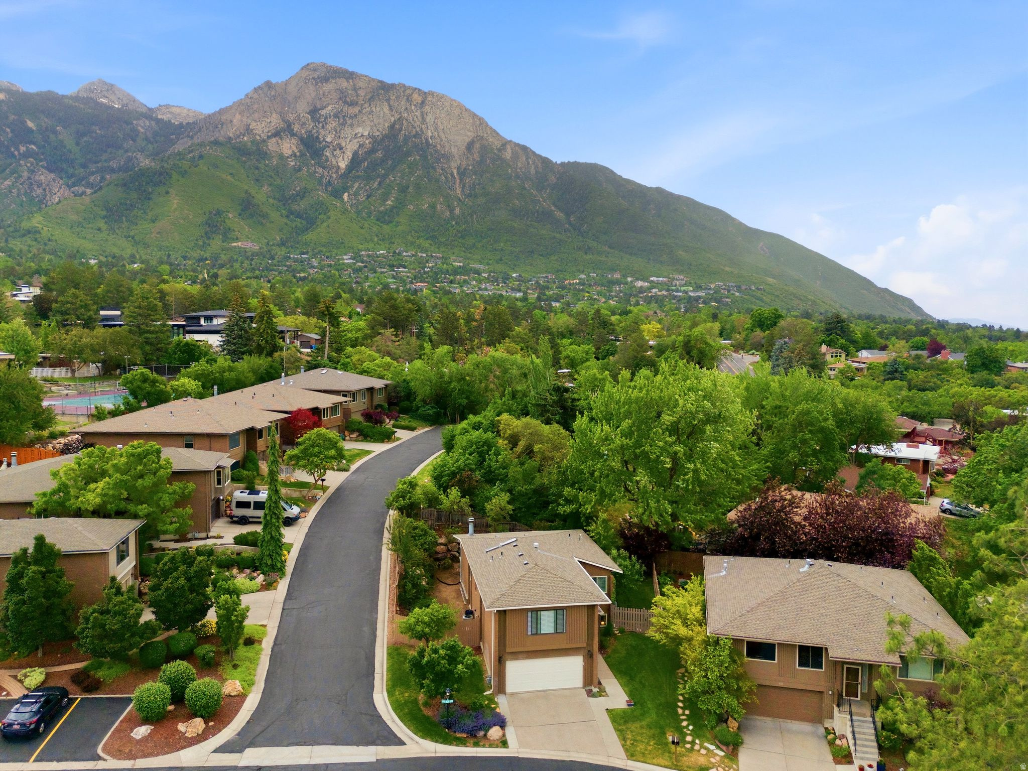 COVE POINT - Residential