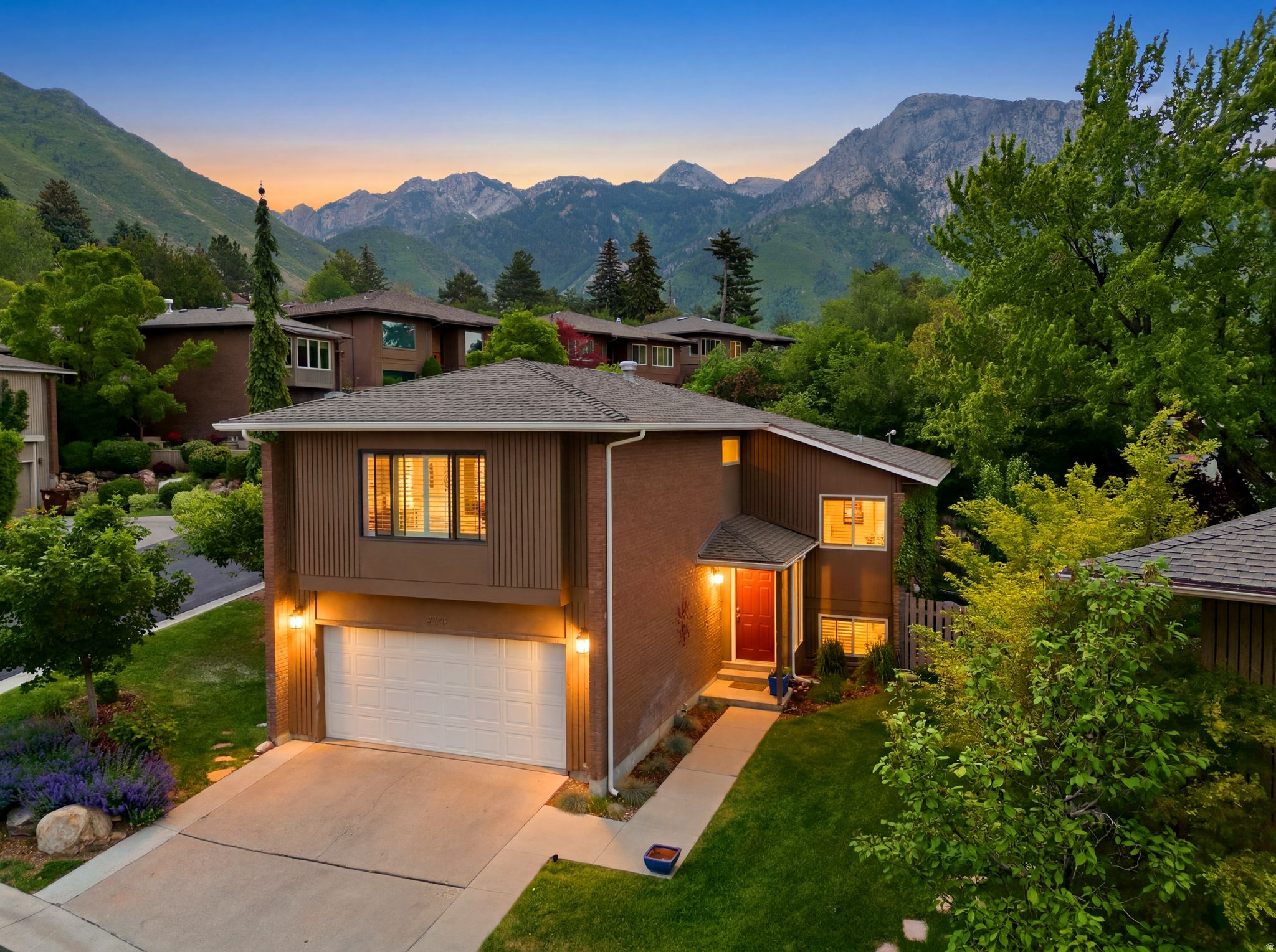 COVE POINT - Residential