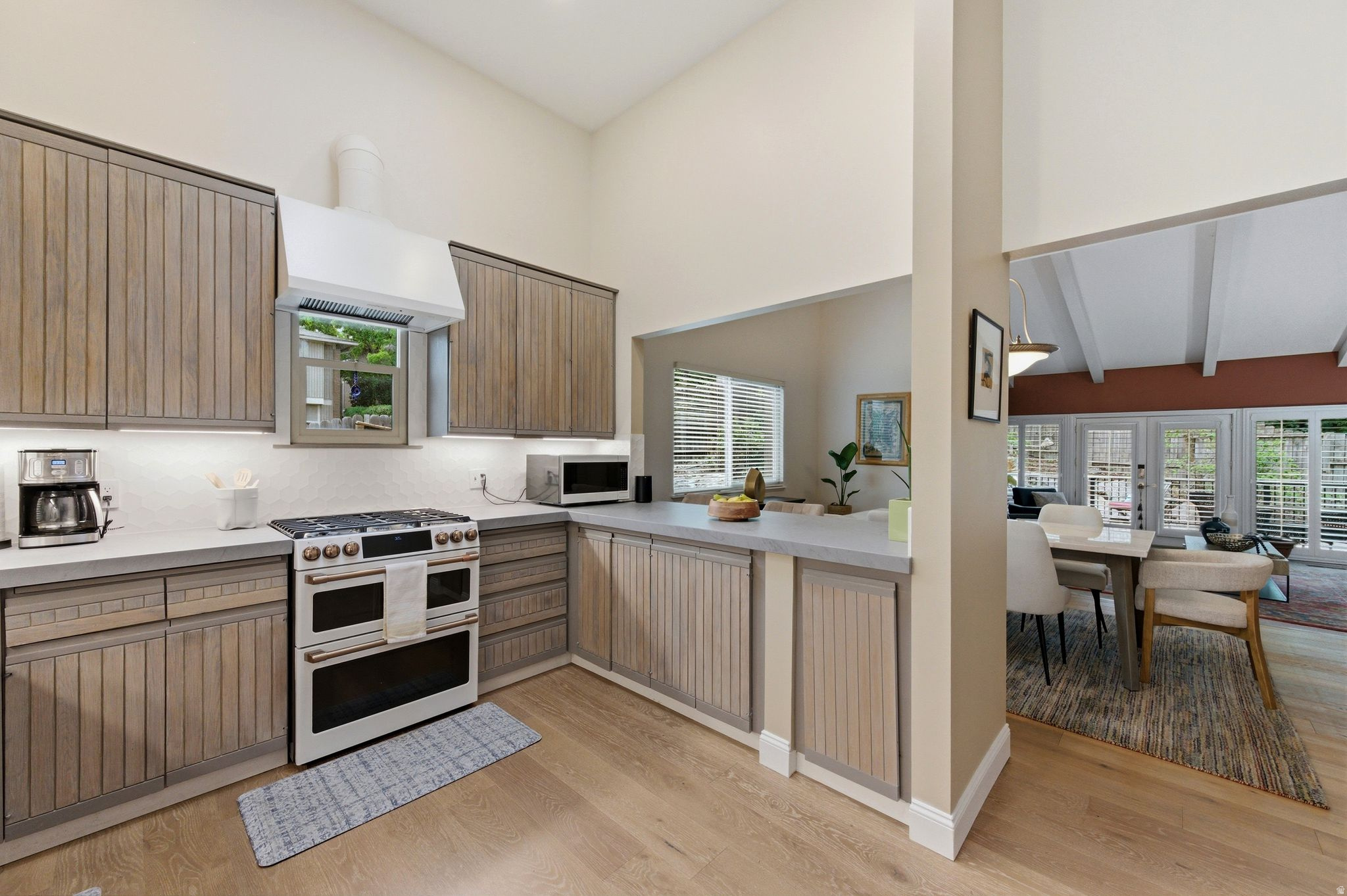 COVE POINT - Residential