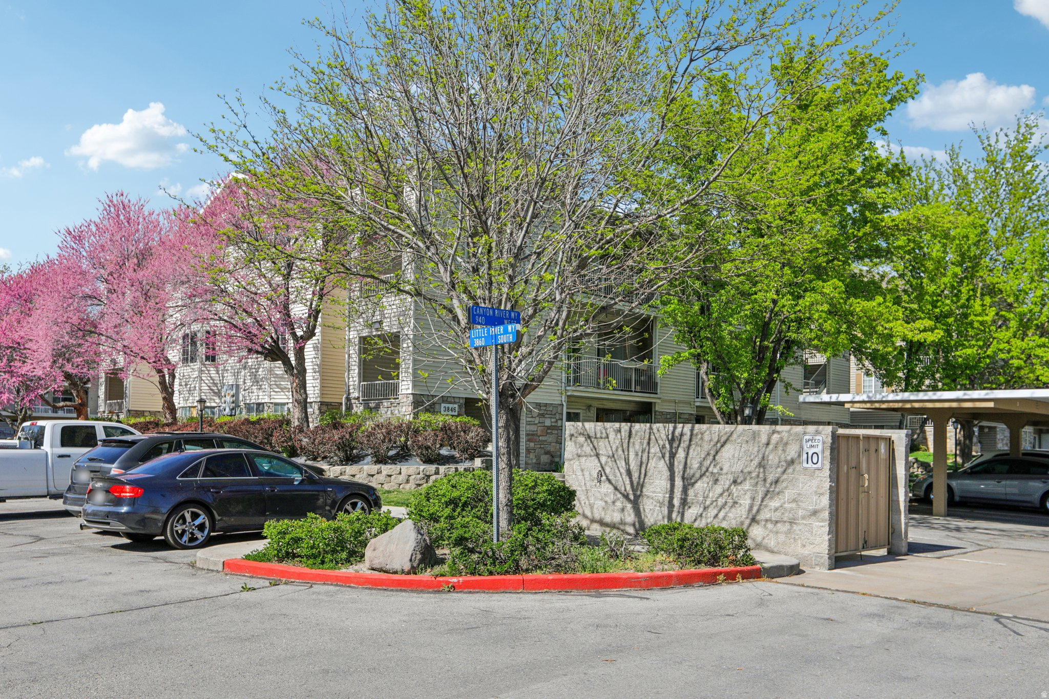 RIVER RUN CONDOMINIUM - Residential