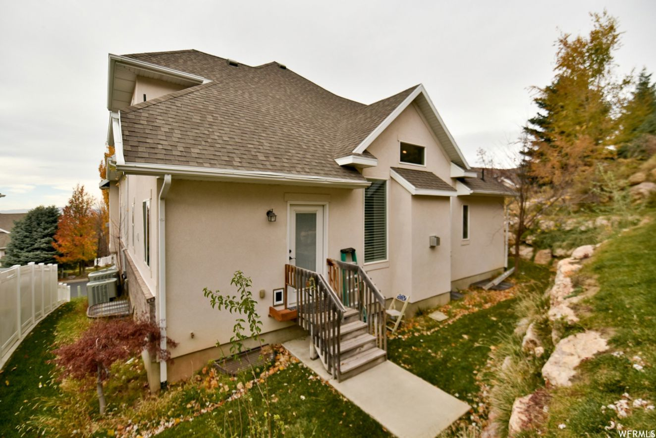 BARTON WOODS - Residential