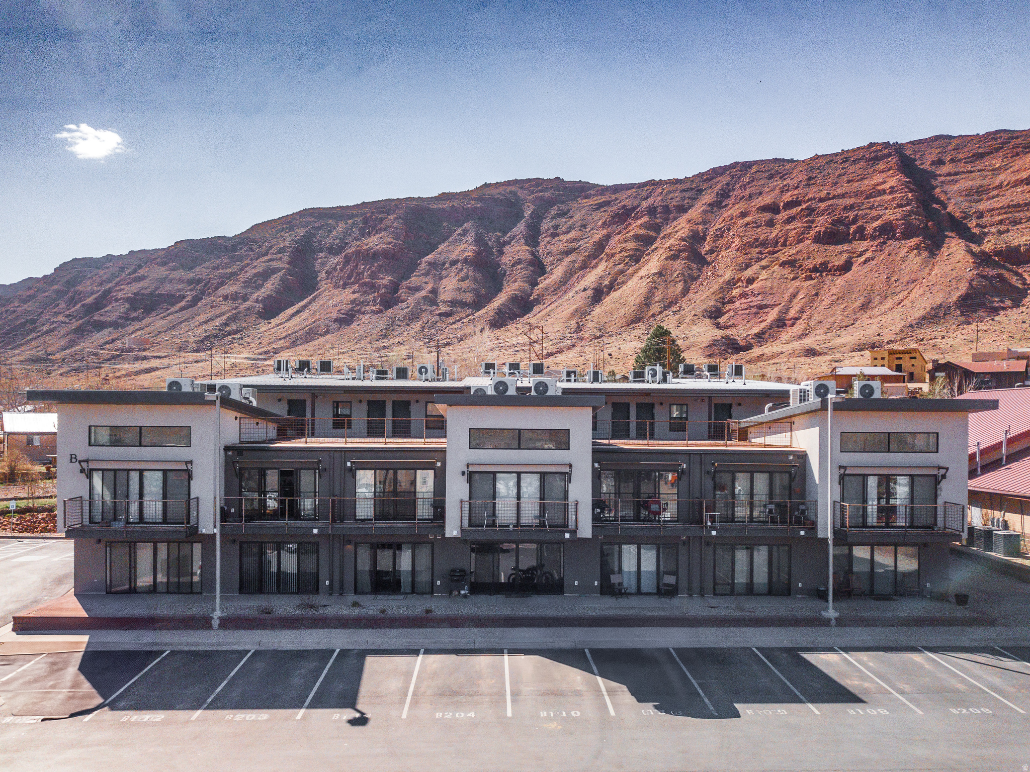 KANE CREEK - Residential