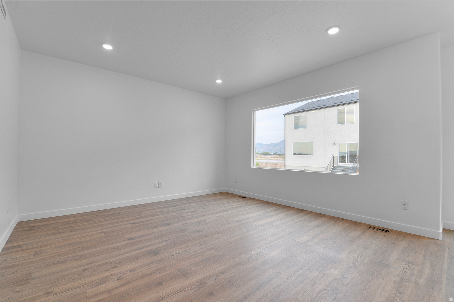 VIRIDIAN - Residential