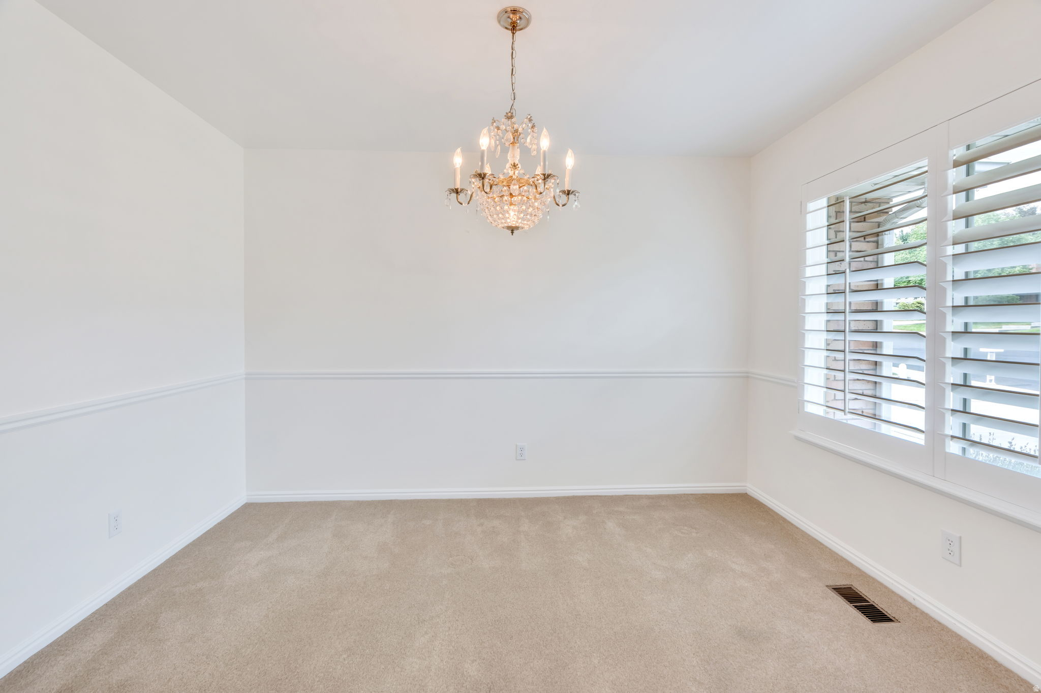 ROYAL ARCHES - Residential