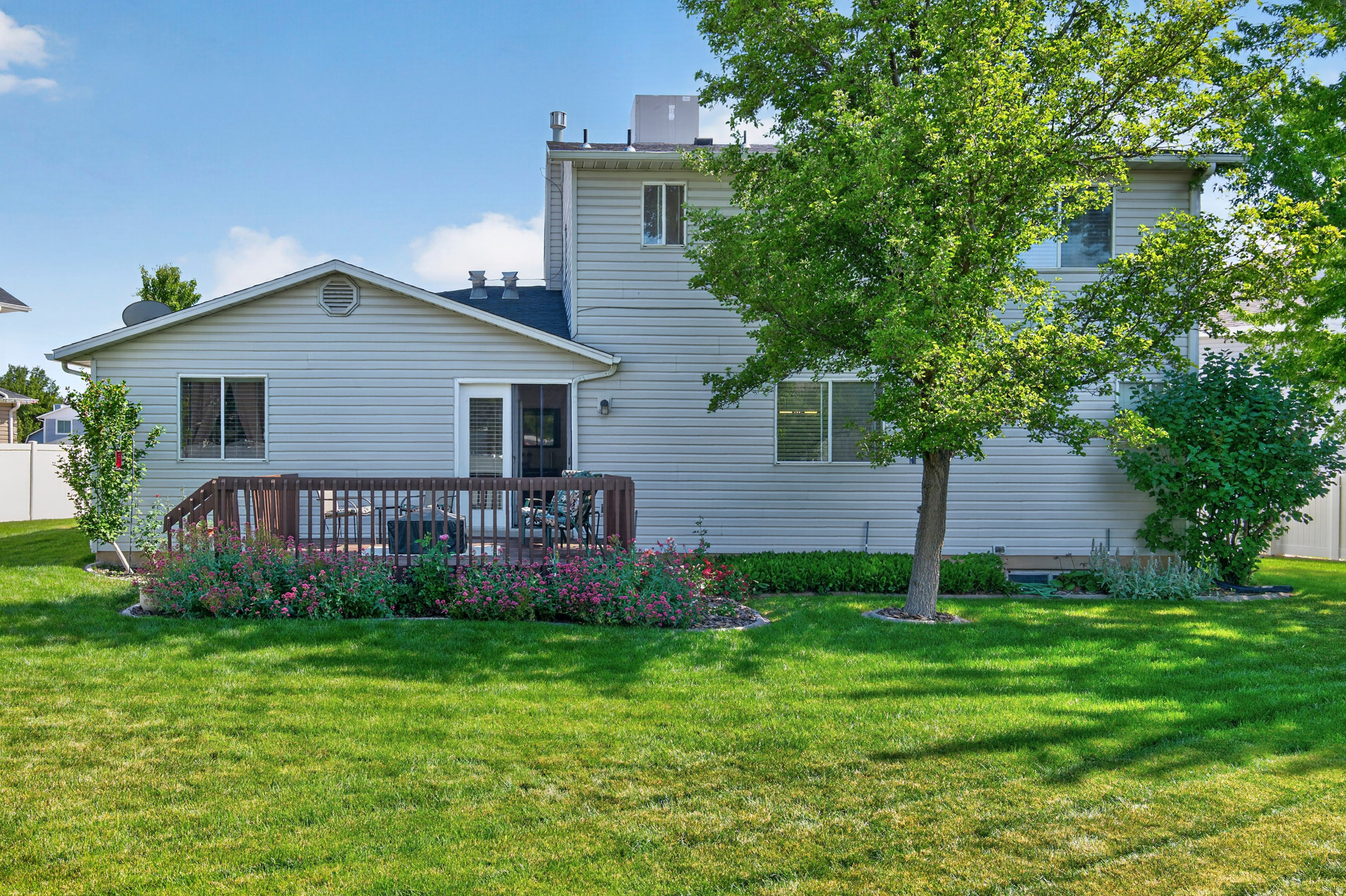 CLOVER MEADOW ESTATES - Residential