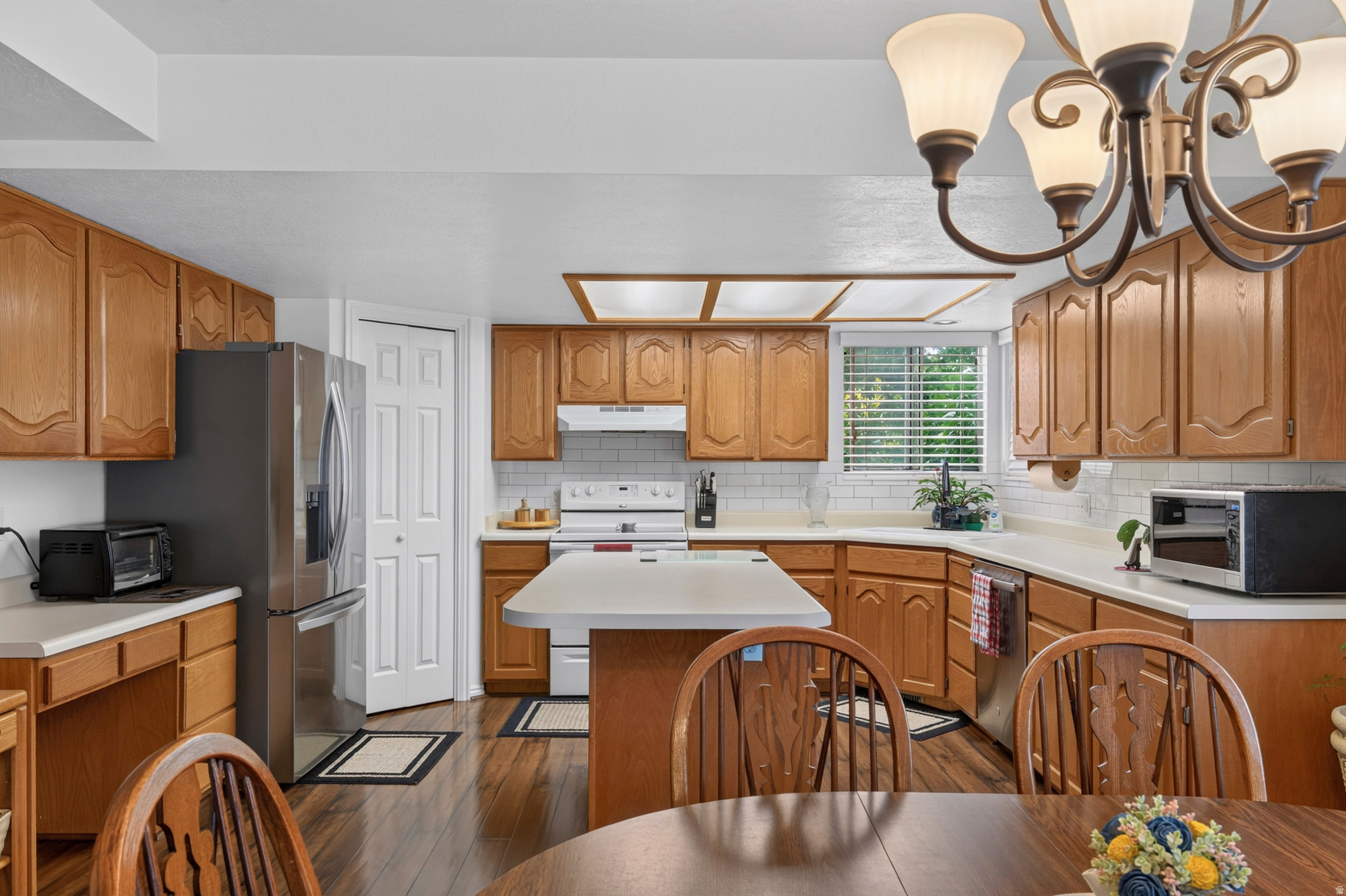 CLOVER MEADOW ESTATES - Residential