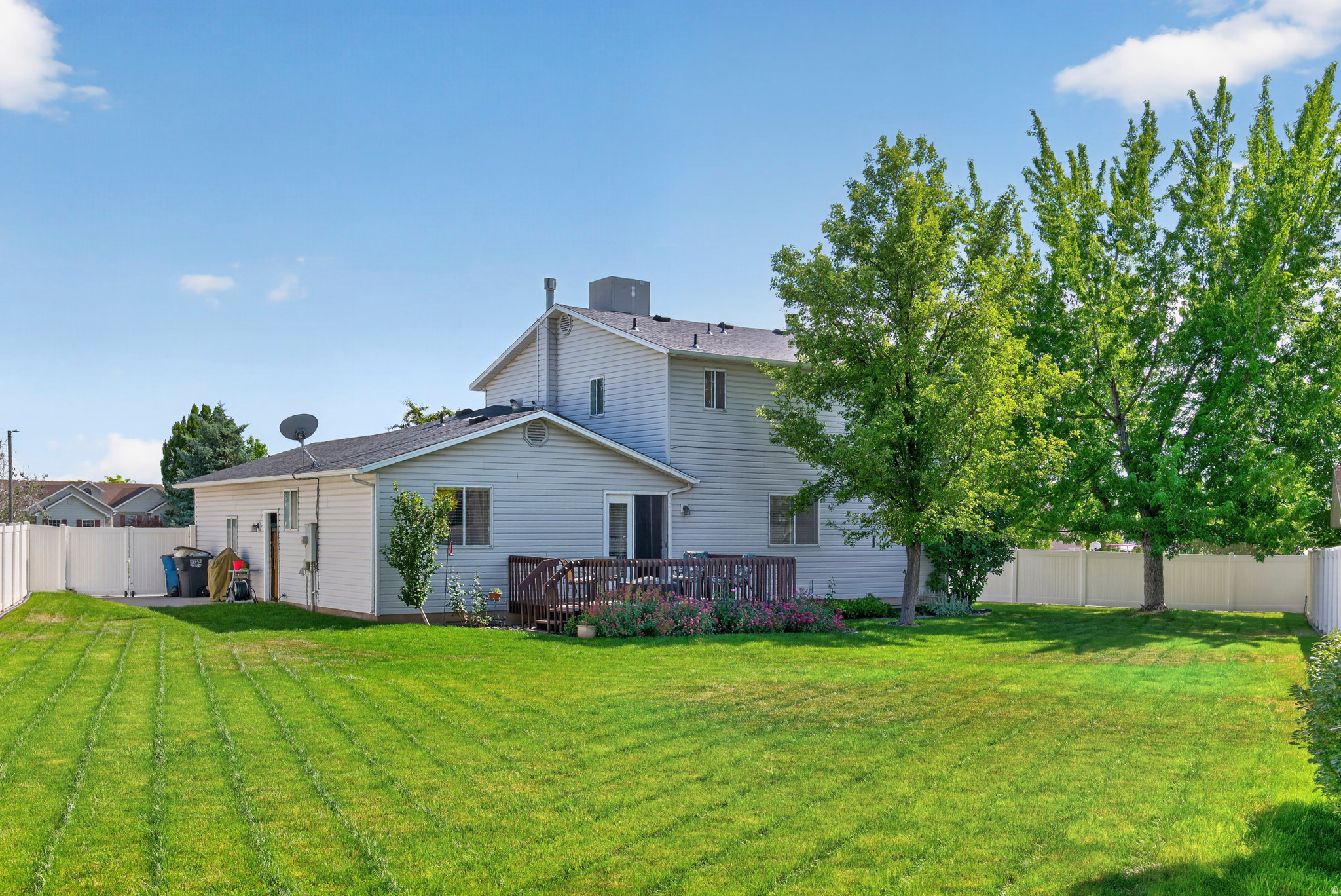 CLOVER MEADOW ESTATES - Residential