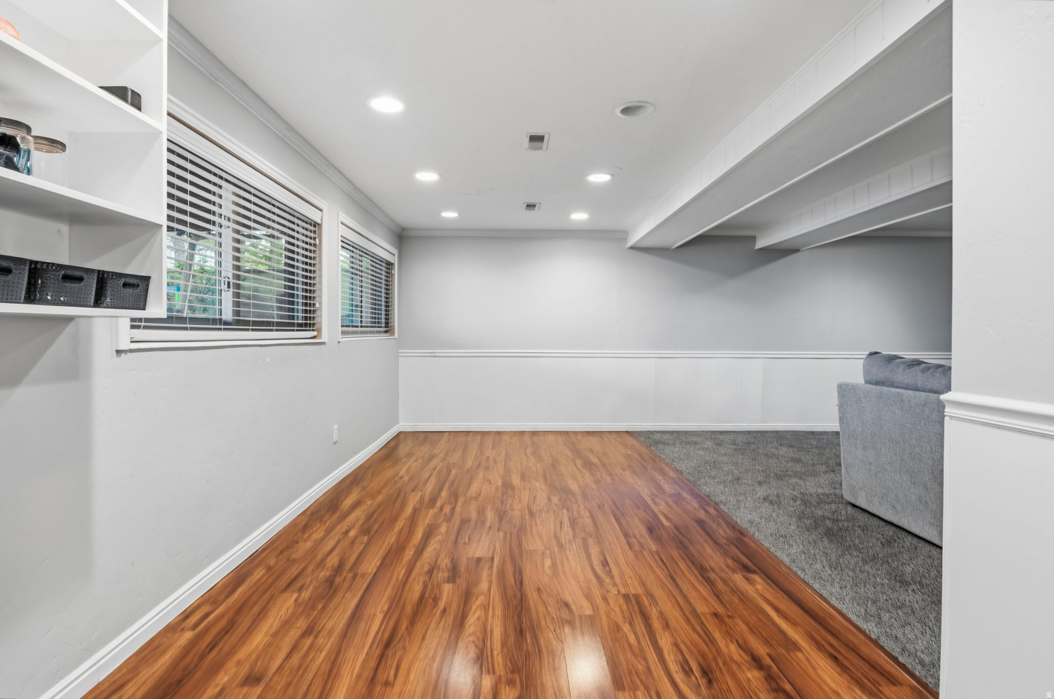 GLENMOOR COUNTRY ESTATES - Residential