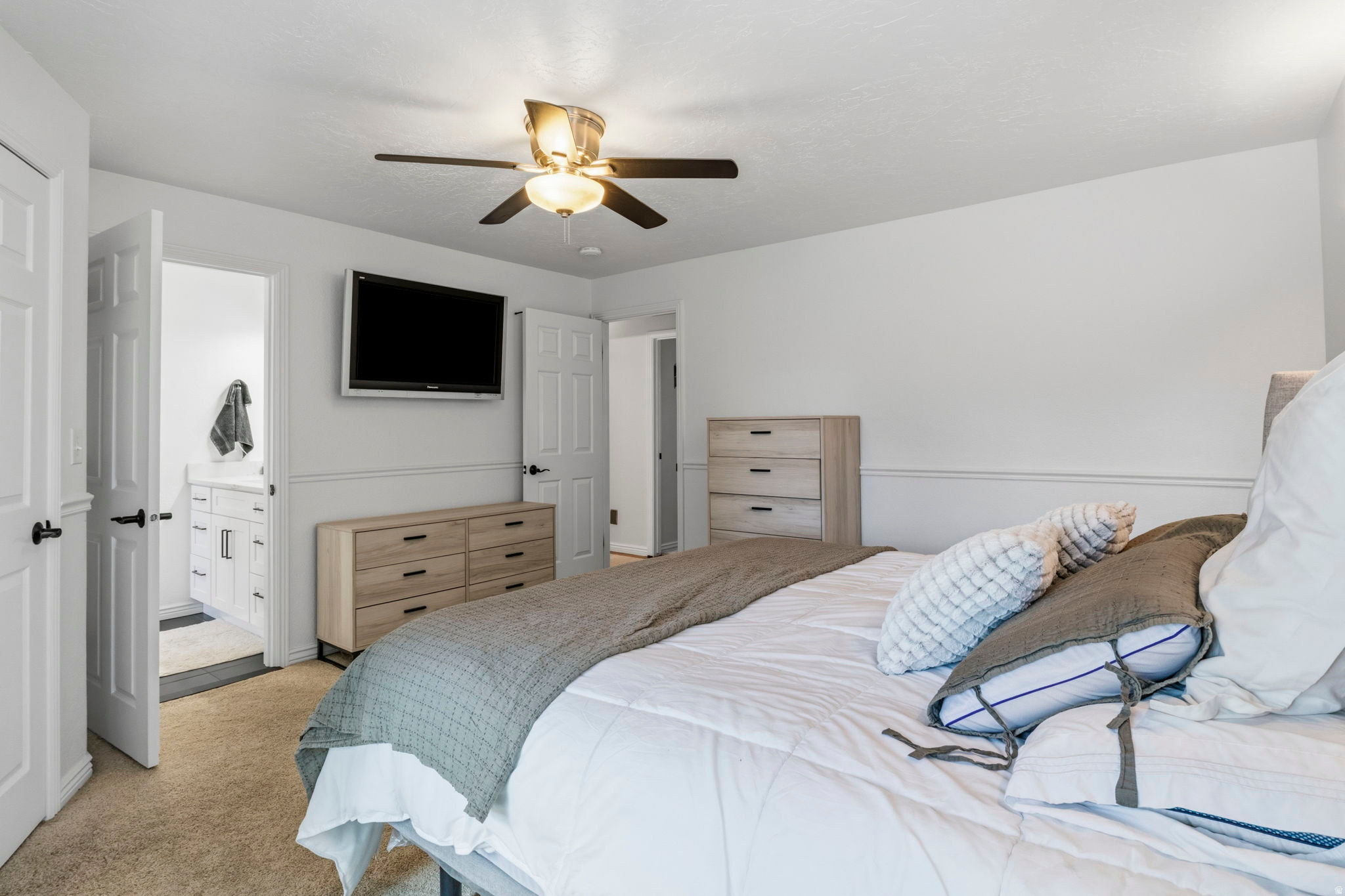GLENMOOR COUNTRY ESTATES - Residential
