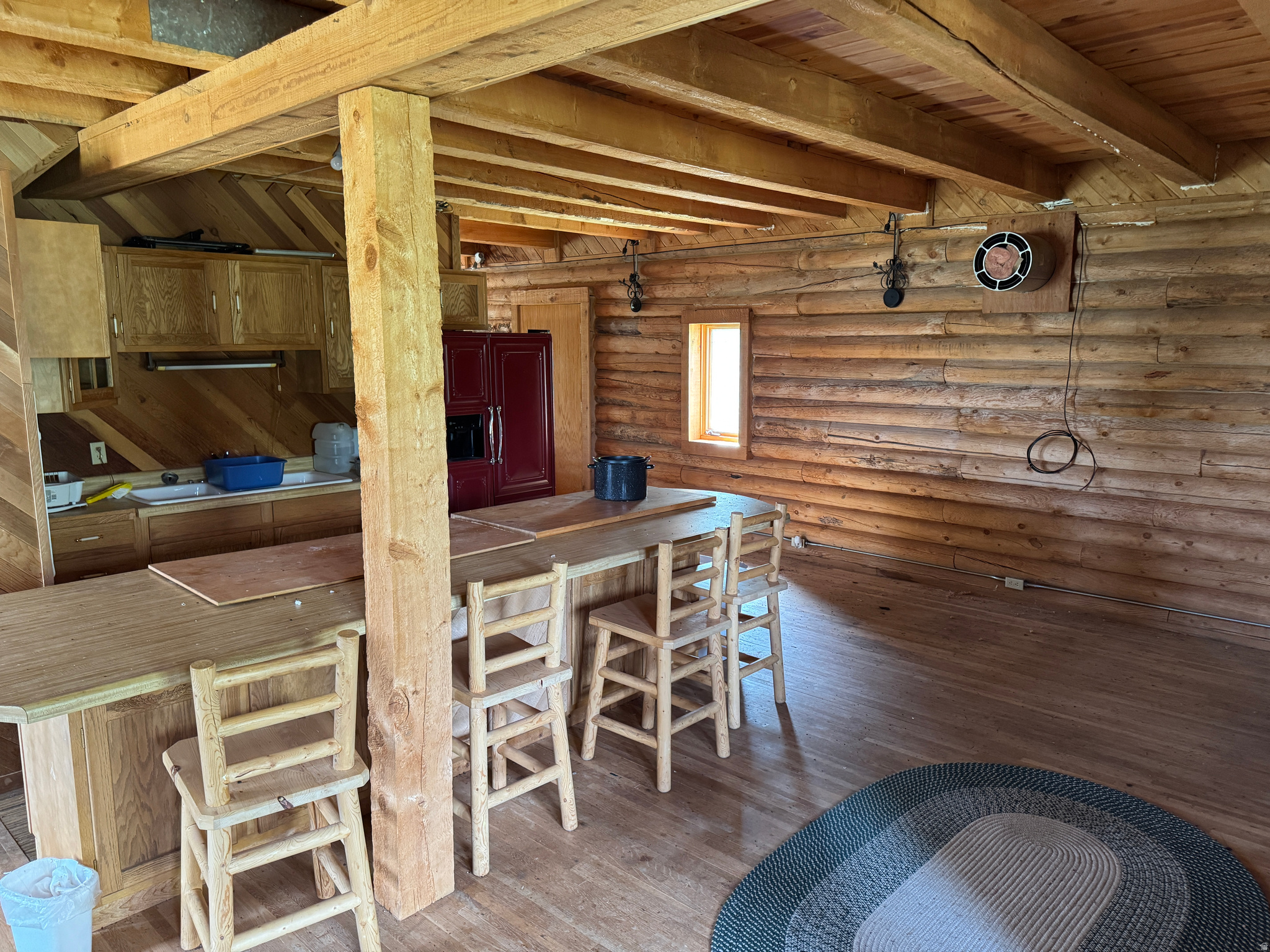 PINE MEADOW RANCH - Residential