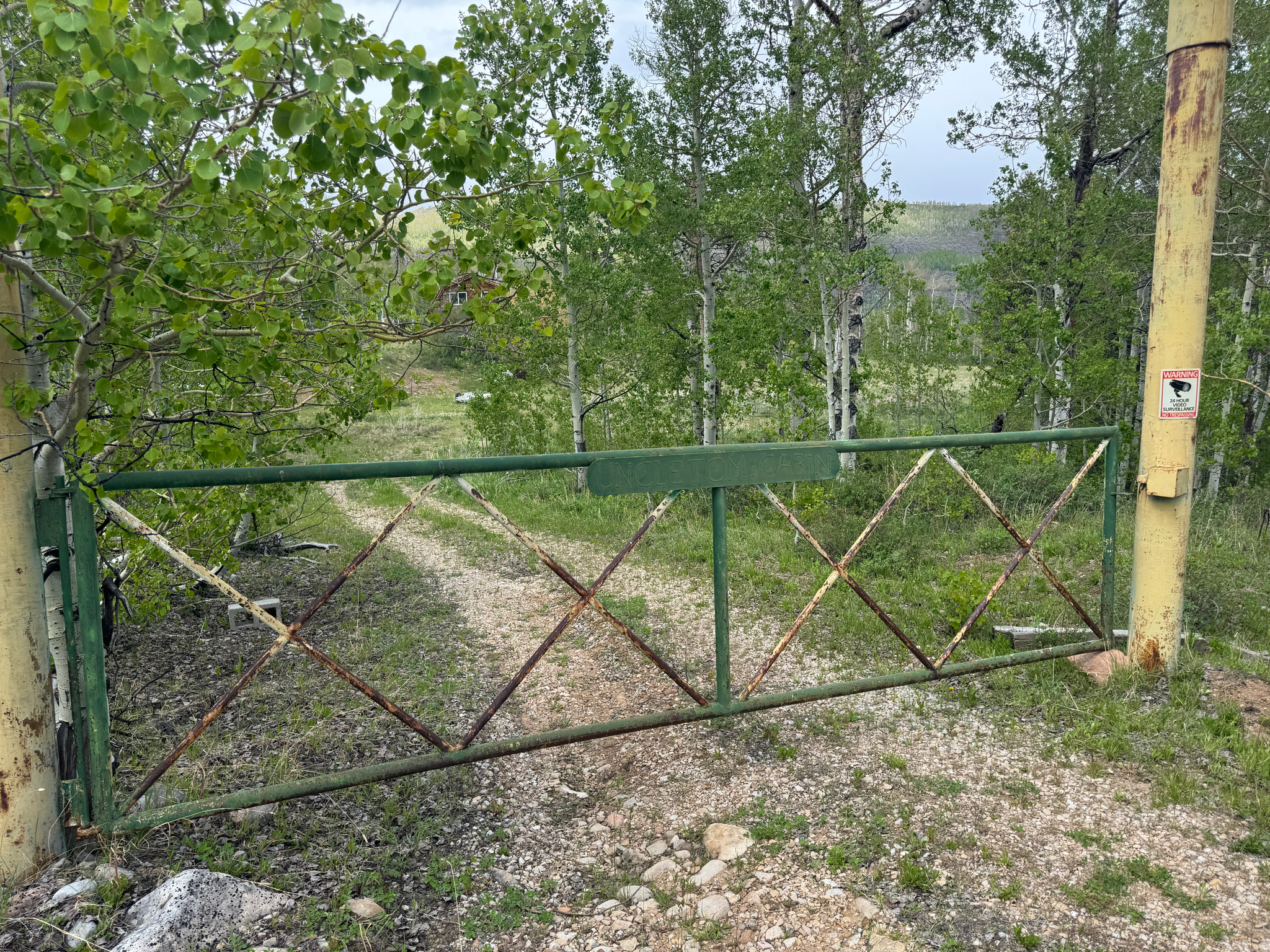 PINE MEADOW RANCH - Residential