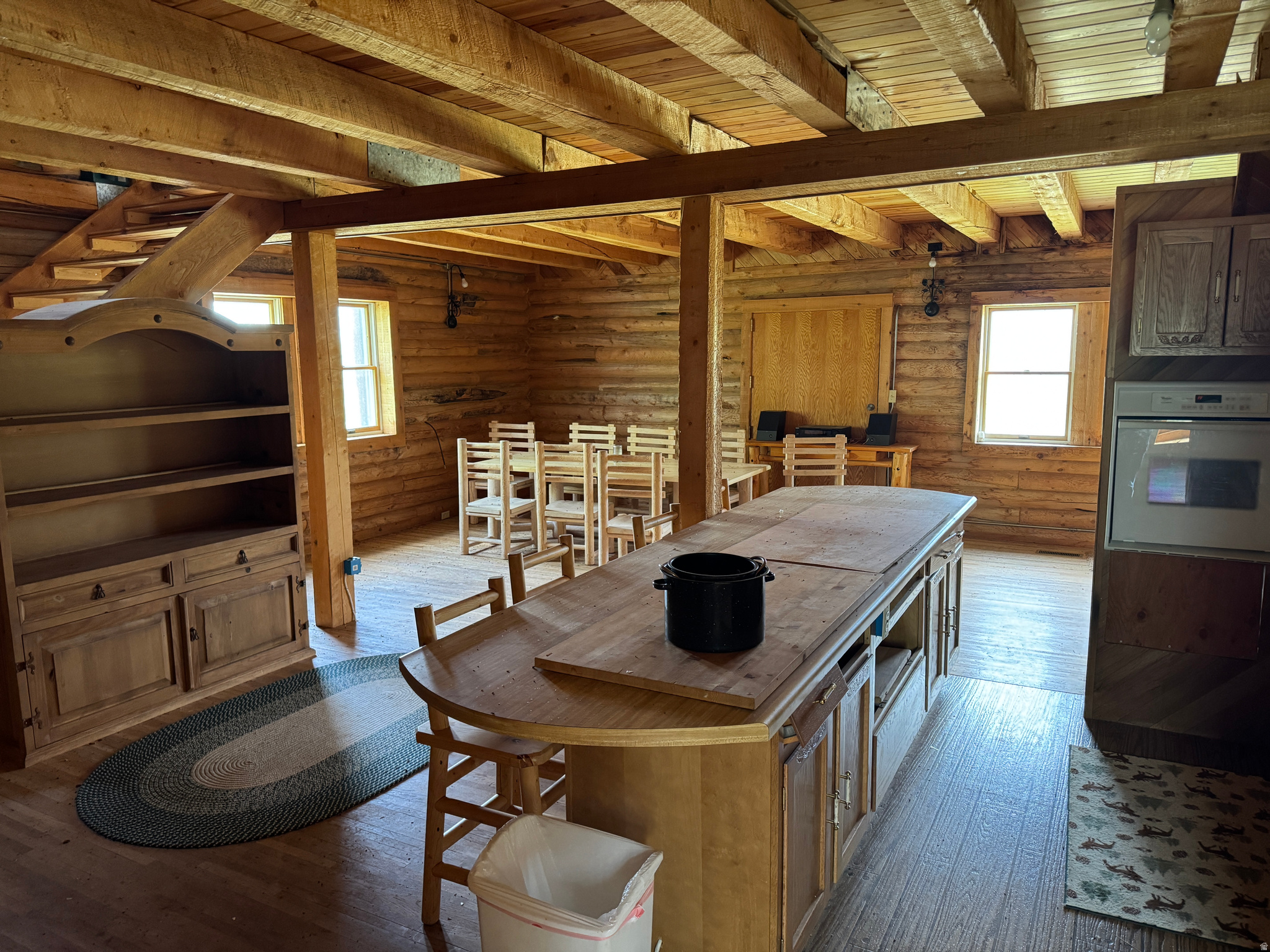 PINE MEADOW RANCH - Residential