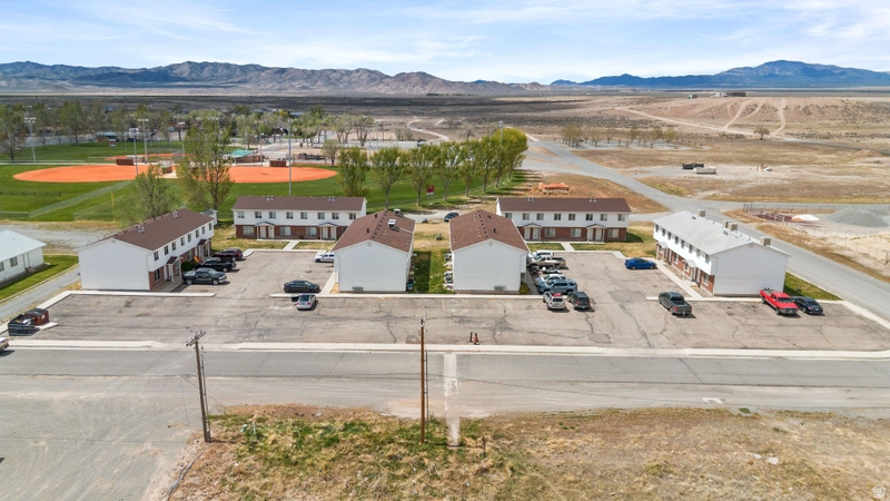 TIPPETTS TOWNHOMES - Residential