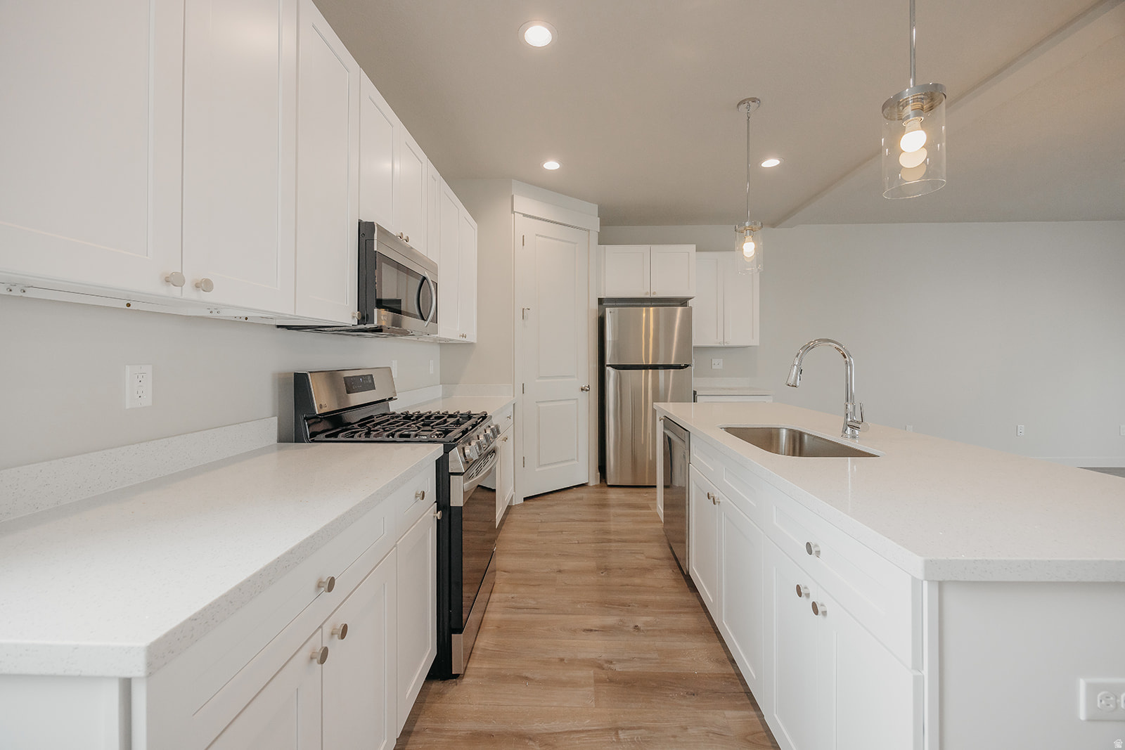 OAKRIDGE - Residential