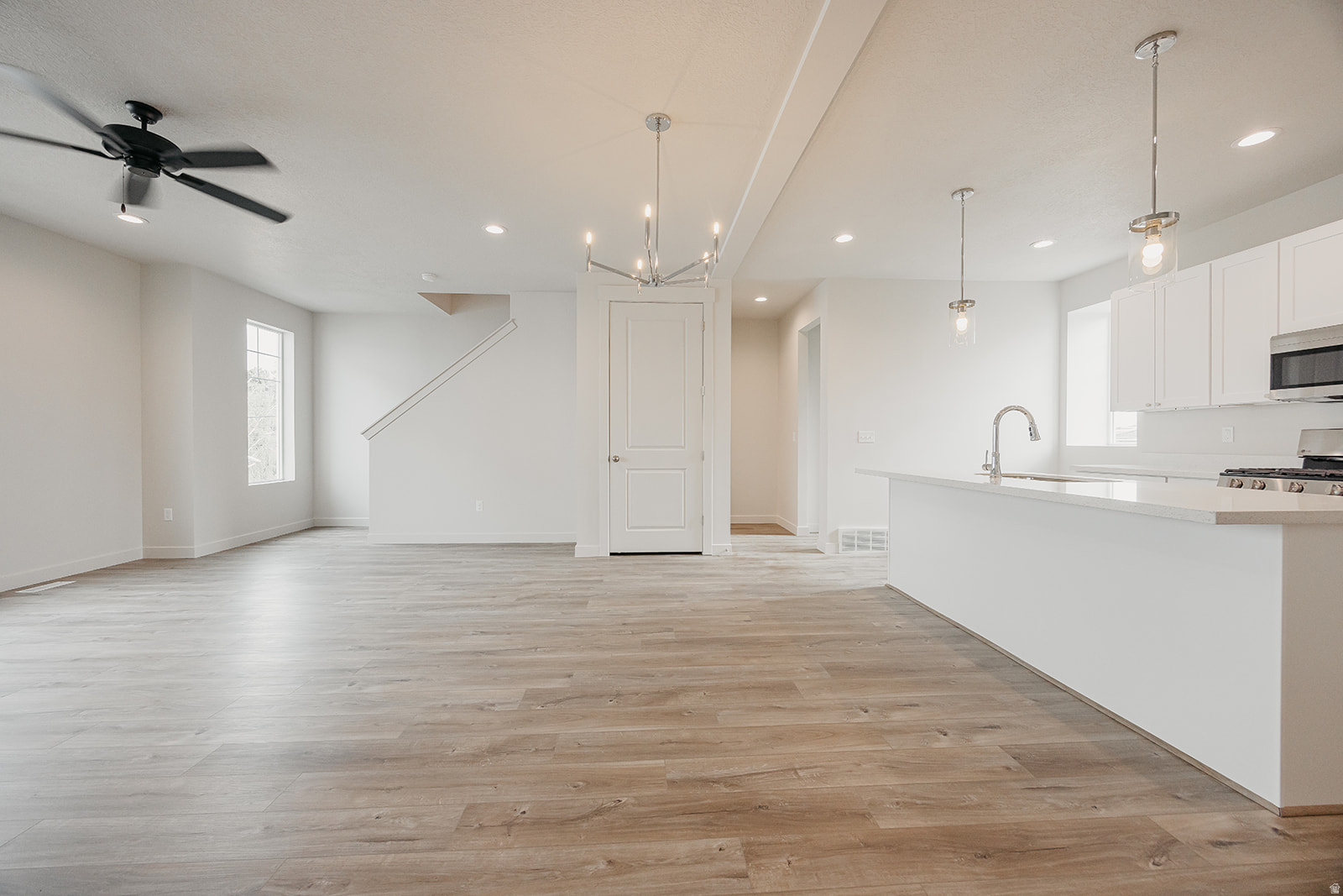 OAKRIDGE - Residential