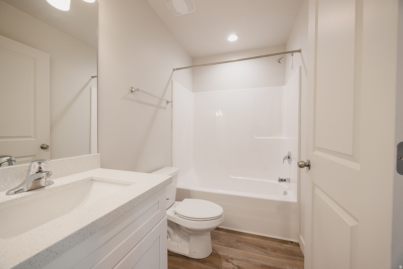 OAKRIDGE - Residential