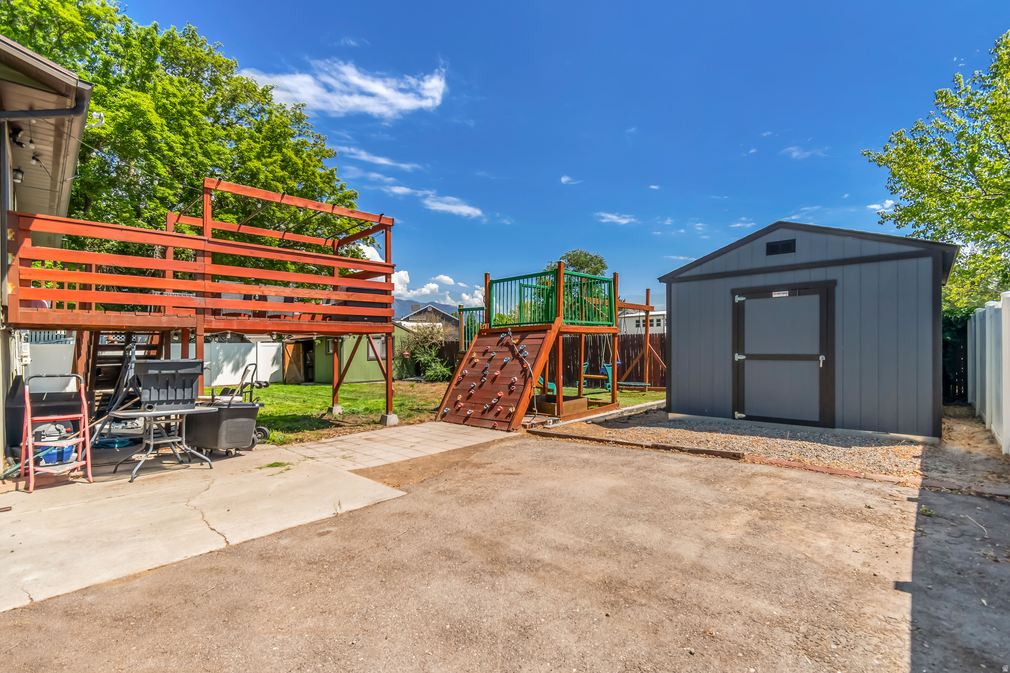 GREENBRIAR #1 - Residential