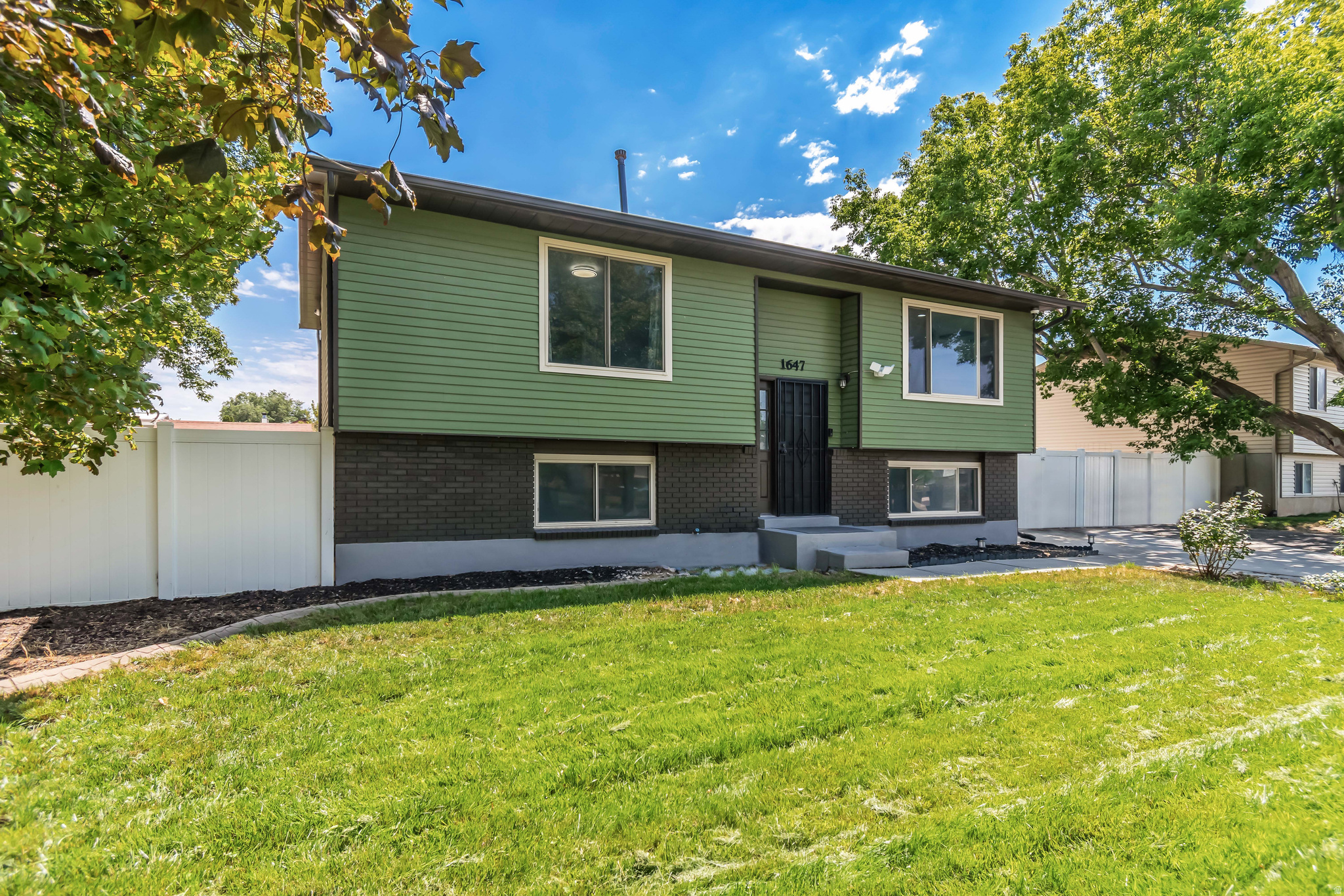 GREENBRIAR #1 - Residential