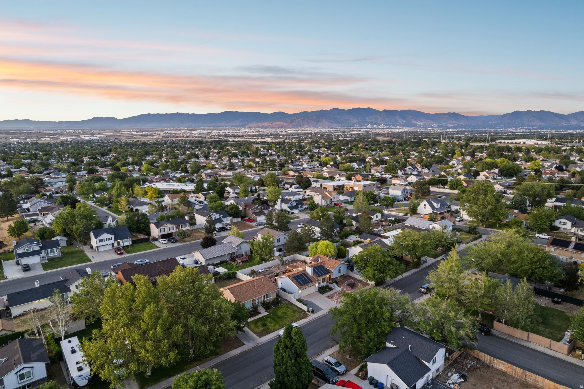BROOKFIELD - Residential
