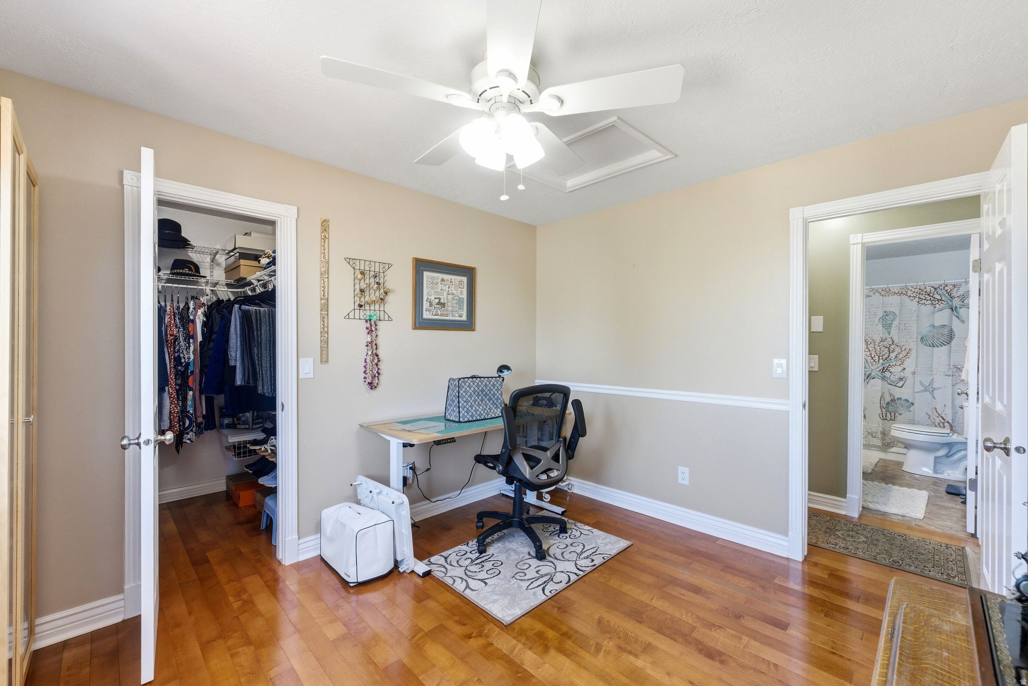 BROOKFIELD - Residential
