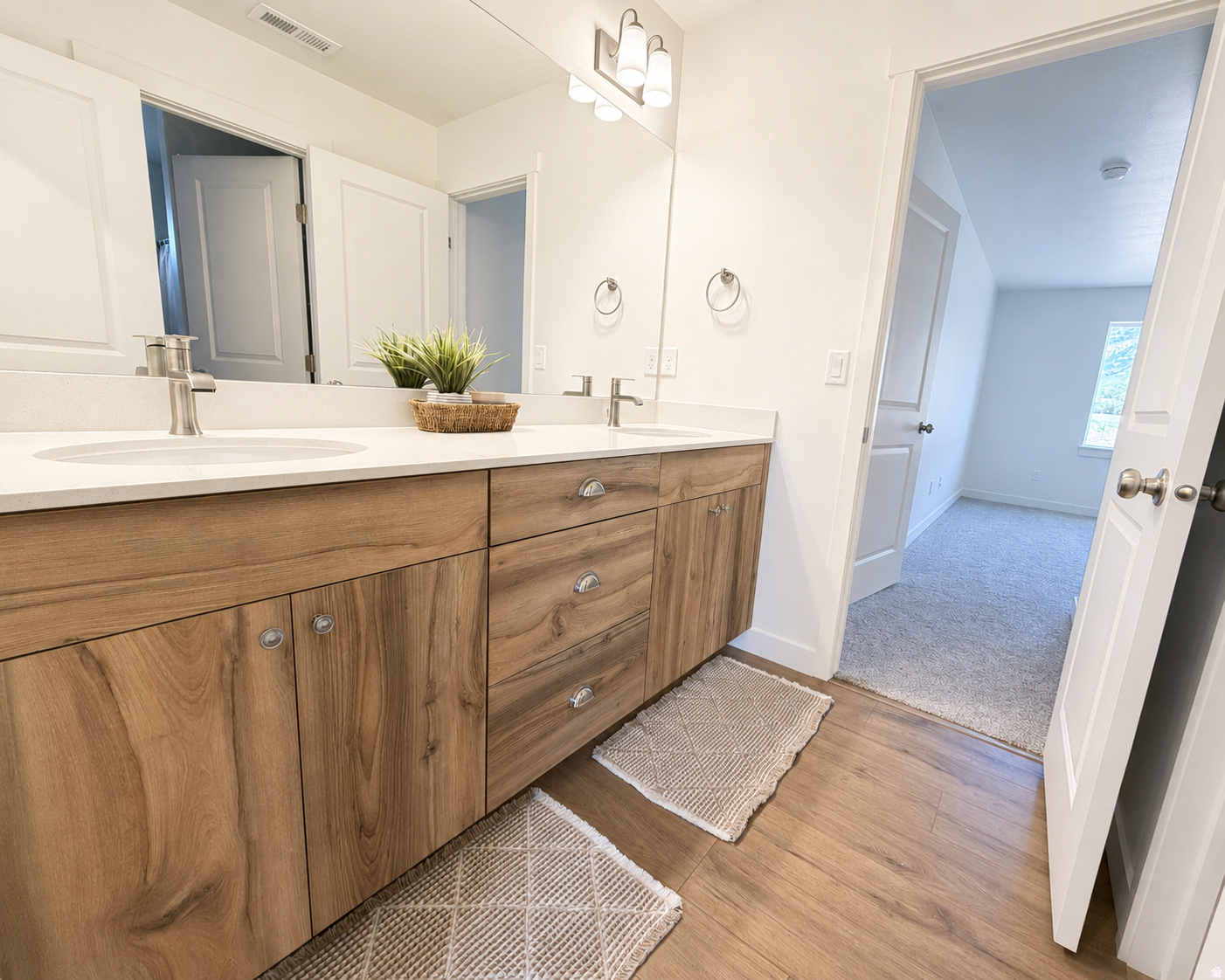 SUMMIT VIEW - Residential