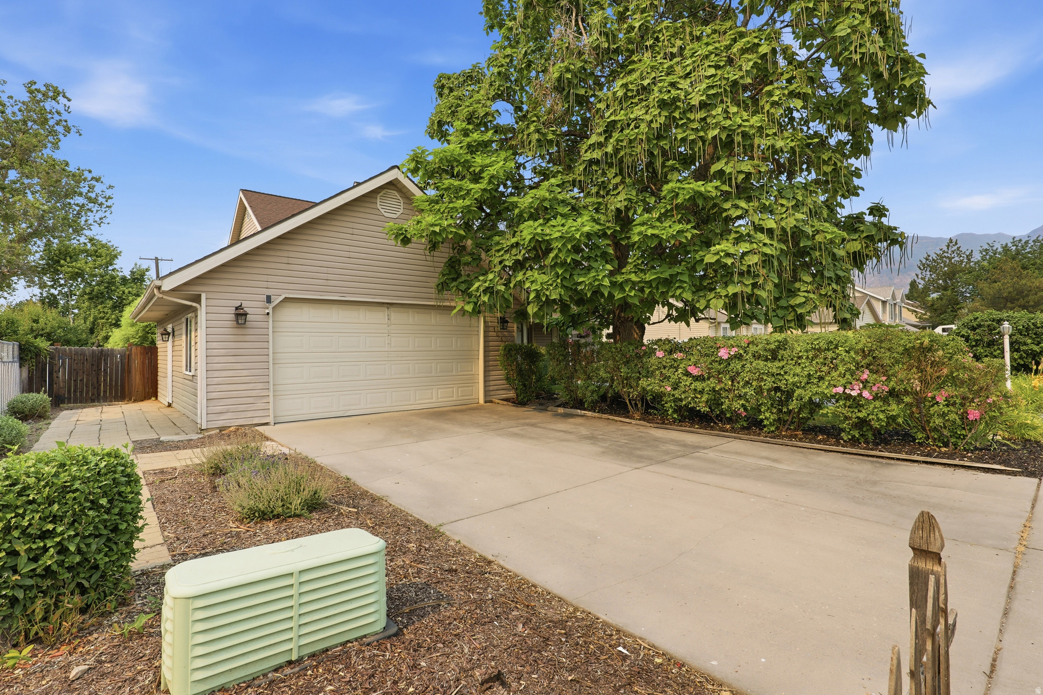 SUMMERWOOD - Residential