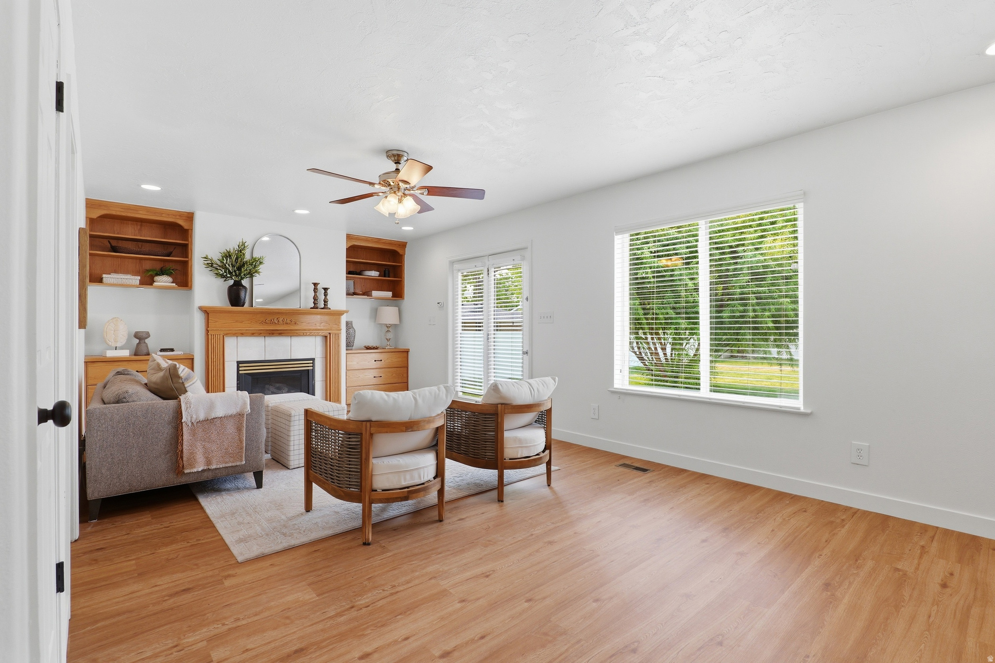 SUMMERWOOD - Residential