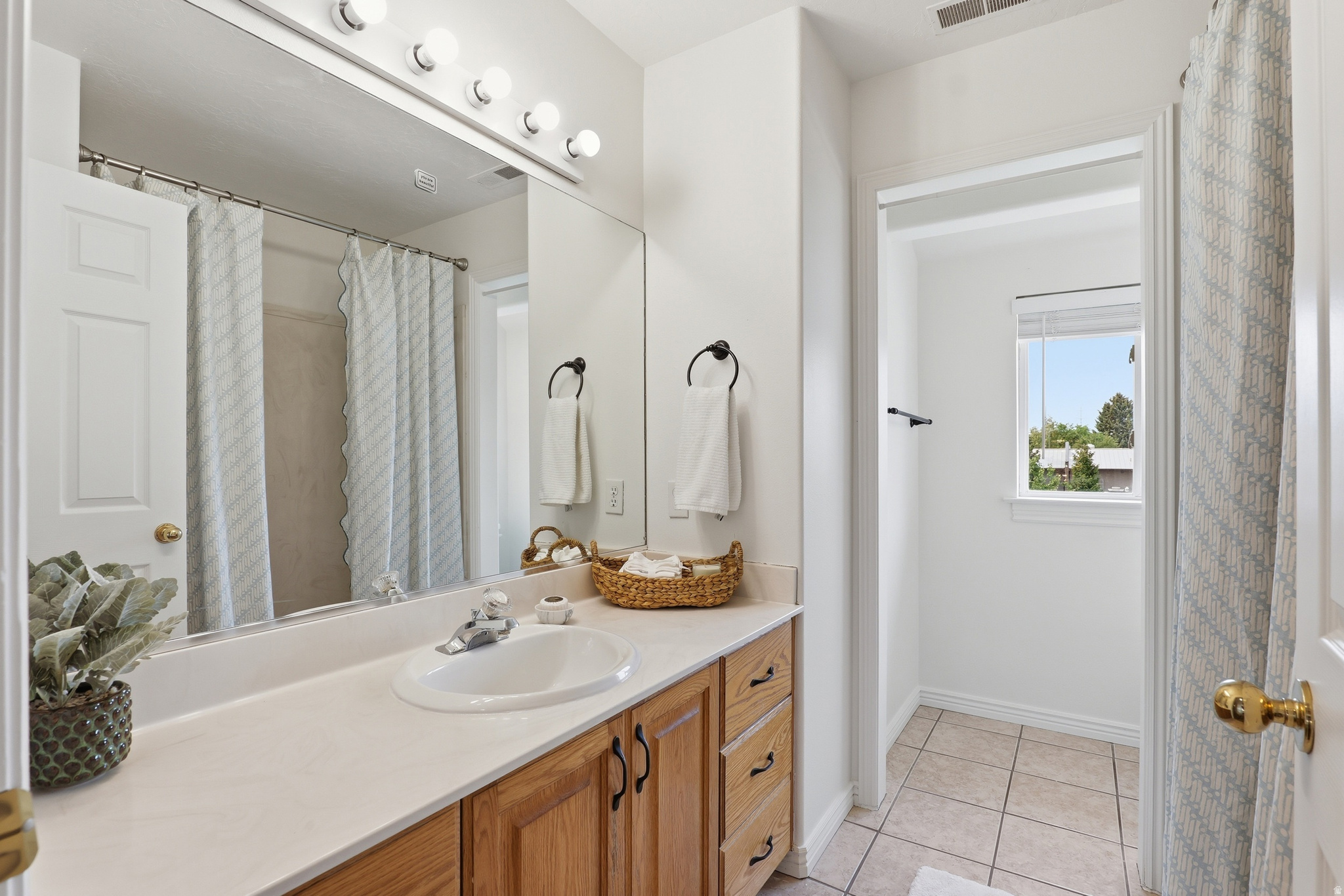 SUMMERWOOD - Residential