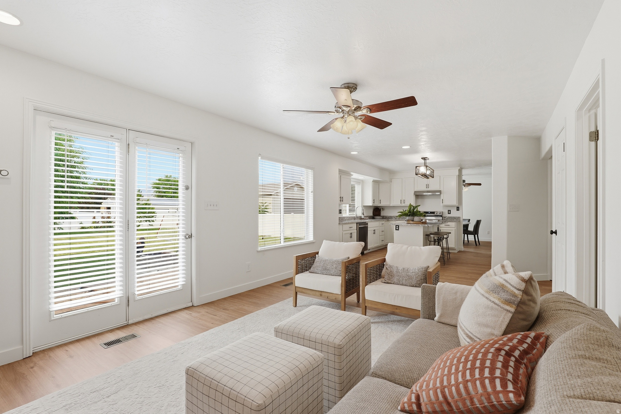 SUMMERWOOD - Residential