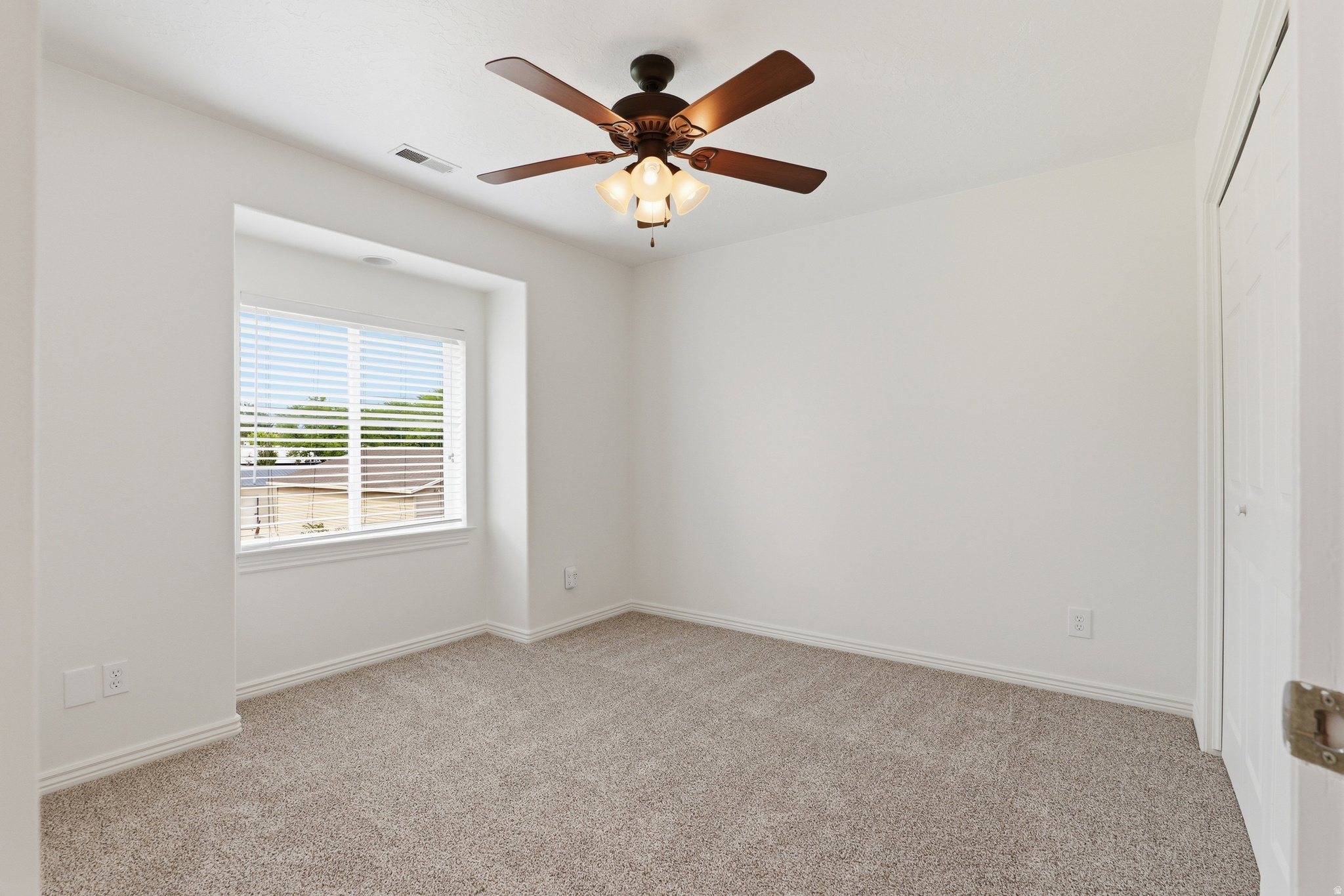 SUMMERWOOD - Residential