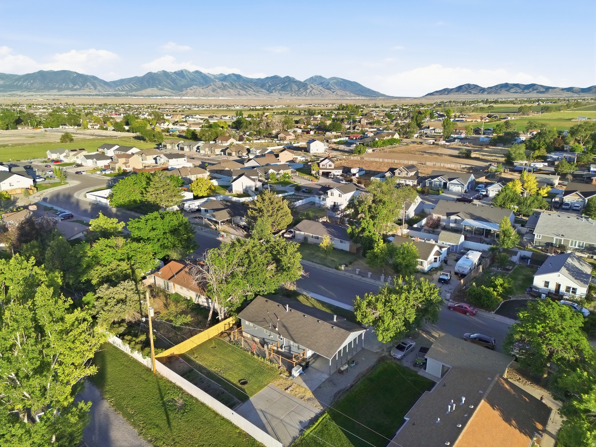 CASTAGNO ACRES - Residential