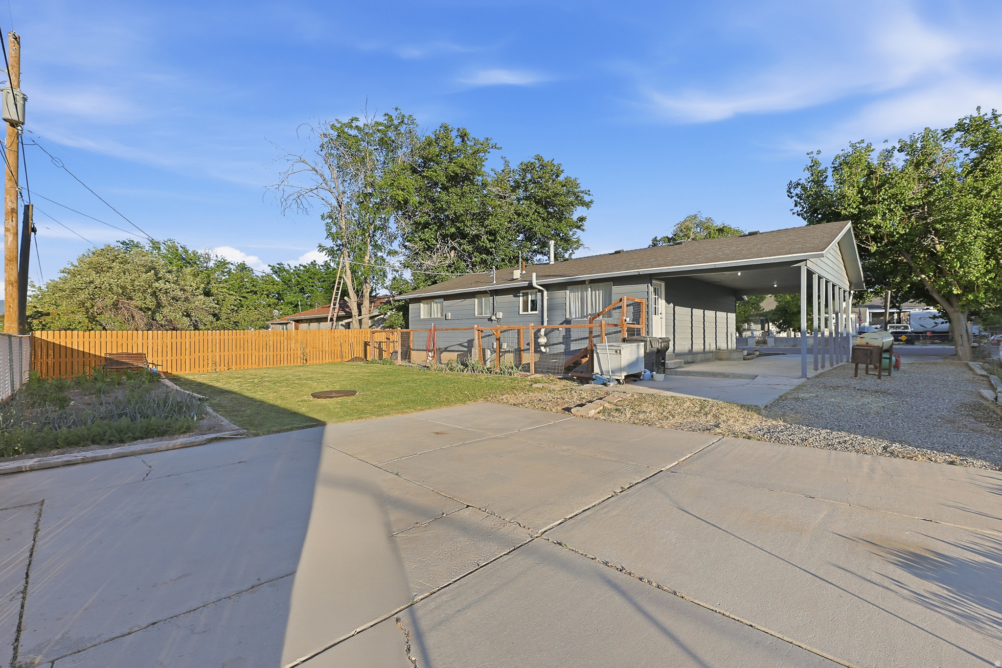CASTAGNO ACRES - Residential