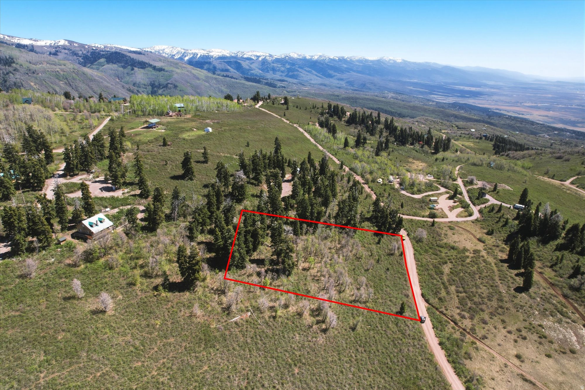 SKYLINE MOUNTAIN RESORT - Land